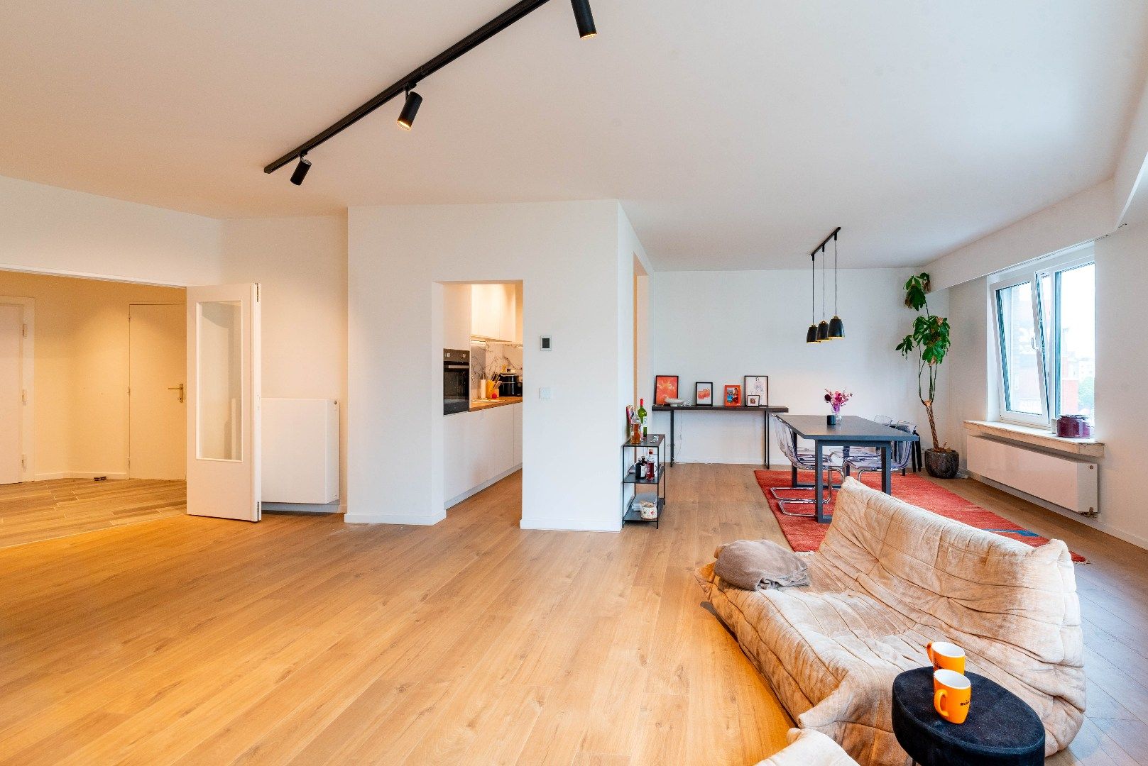 Luxueus gerenoveerd appartement foto 2