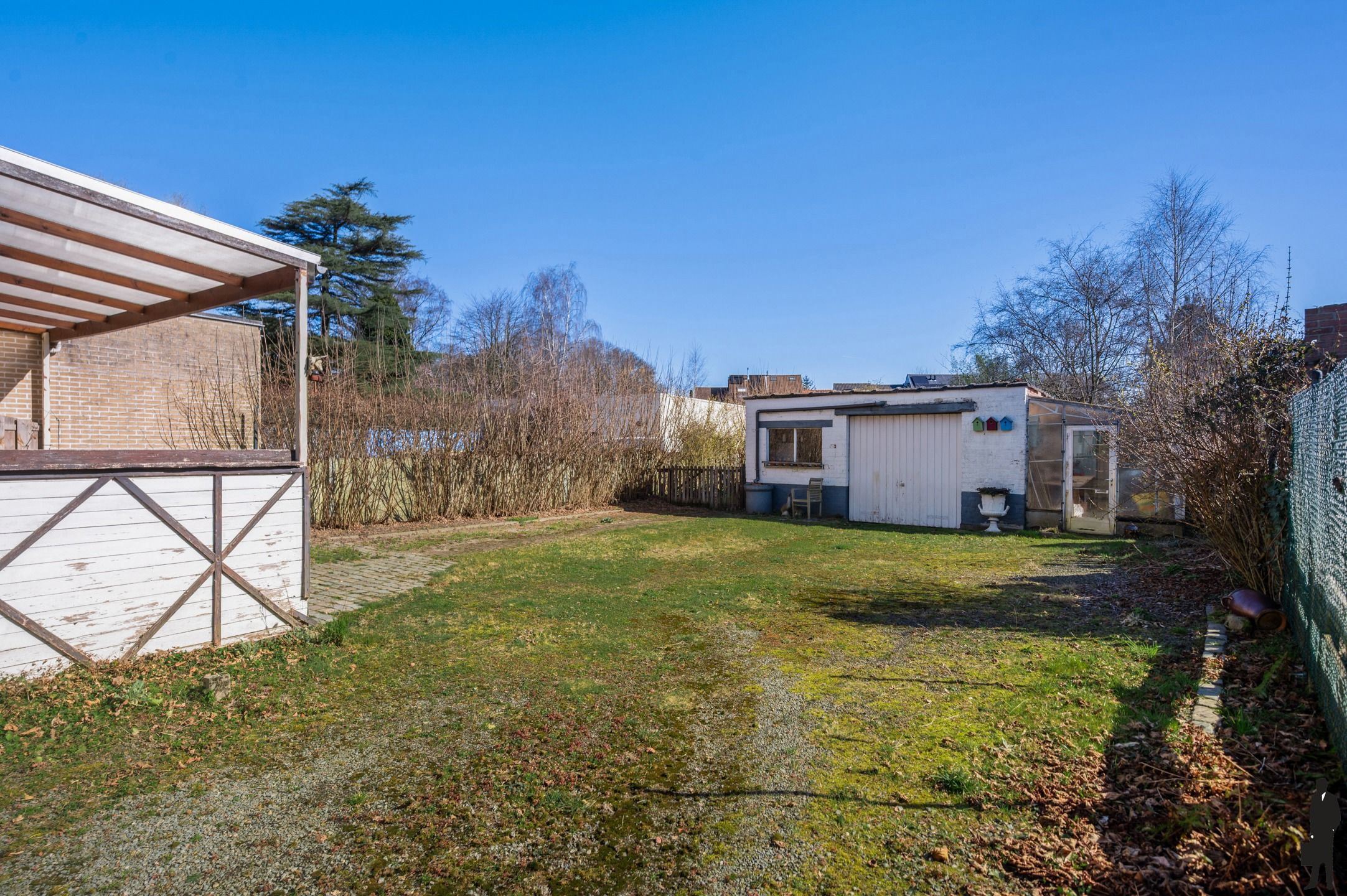 Te renoveren HOB met garage/magazijn met mogelijkheden foto 10