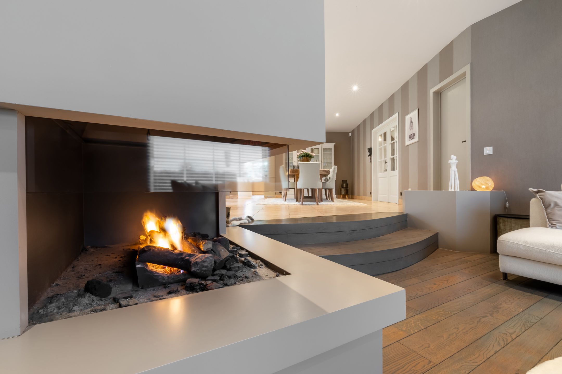 Prachtige Villa in groene omgeving foto 12