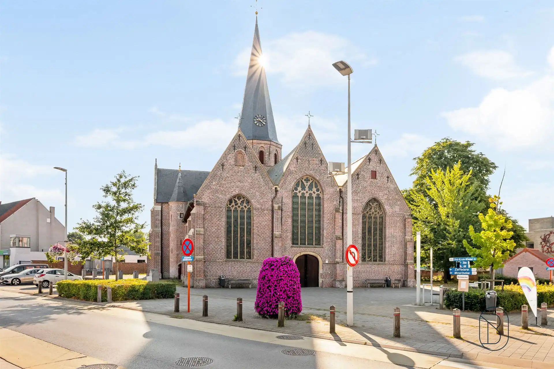Instapklare woning met grote aangename tuin.  foto 18