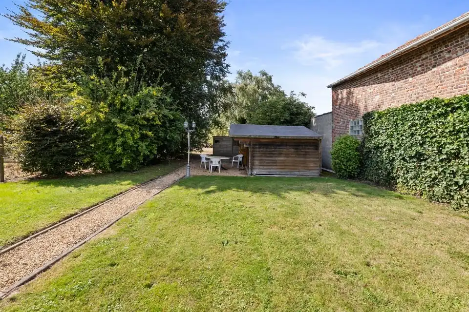 CHARMANTE WONING MET 3 SLKS EN EEN PRACHTIGE TUIN MET TAL VAN MOGELIJKHEDEN foto 8