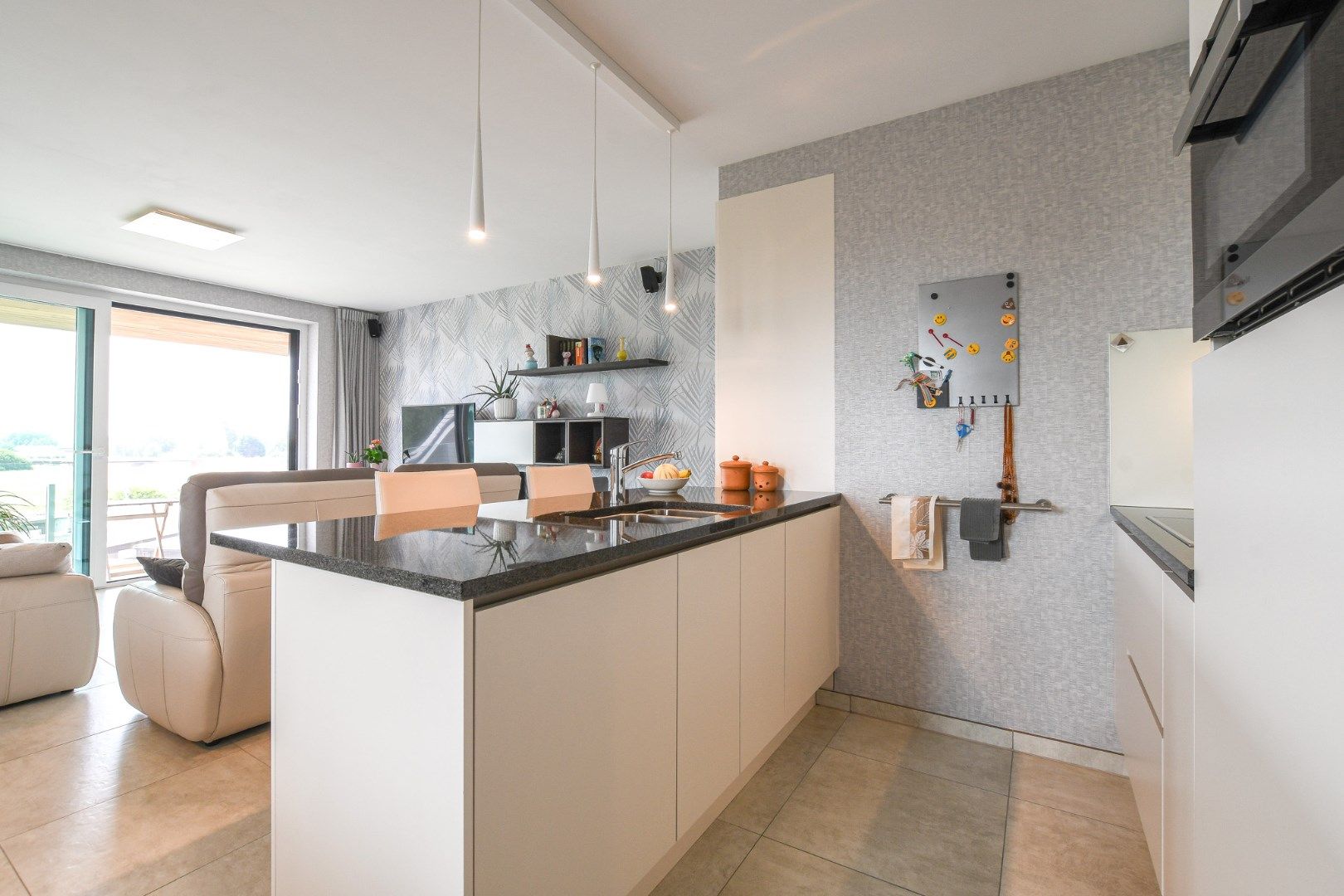 Modern 2-slaapkamerappartement met terras nabij duinen en strand, De Haan foto 11