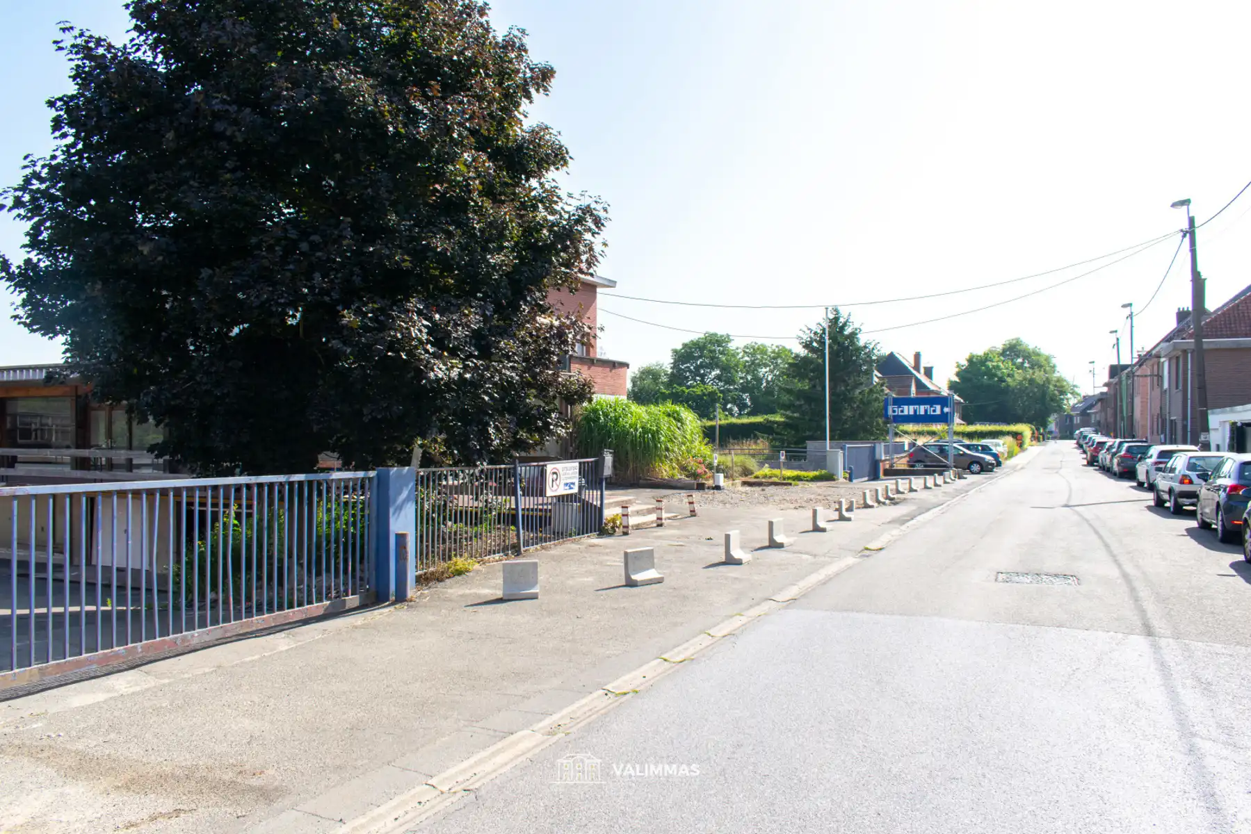 Handelsruimte/opslagplaats met parking (voormalige Gamma) foto 3