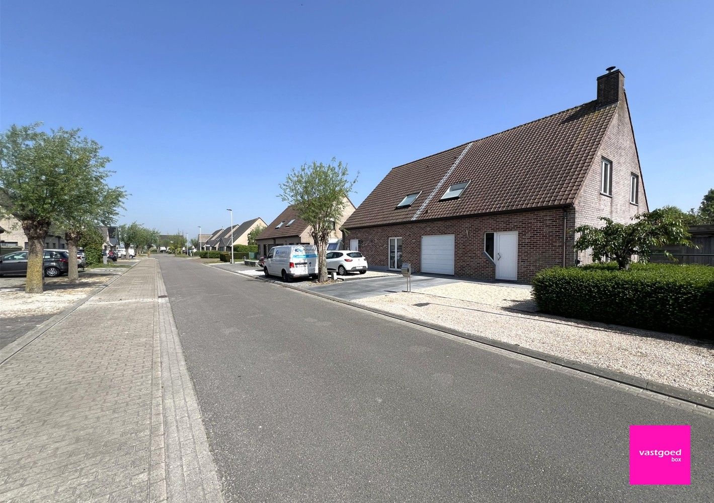 Prachtige halfopen bebouwing met 3 slaapkamers, garage en tuin, te Zandvoorde - Oostende. foto 29