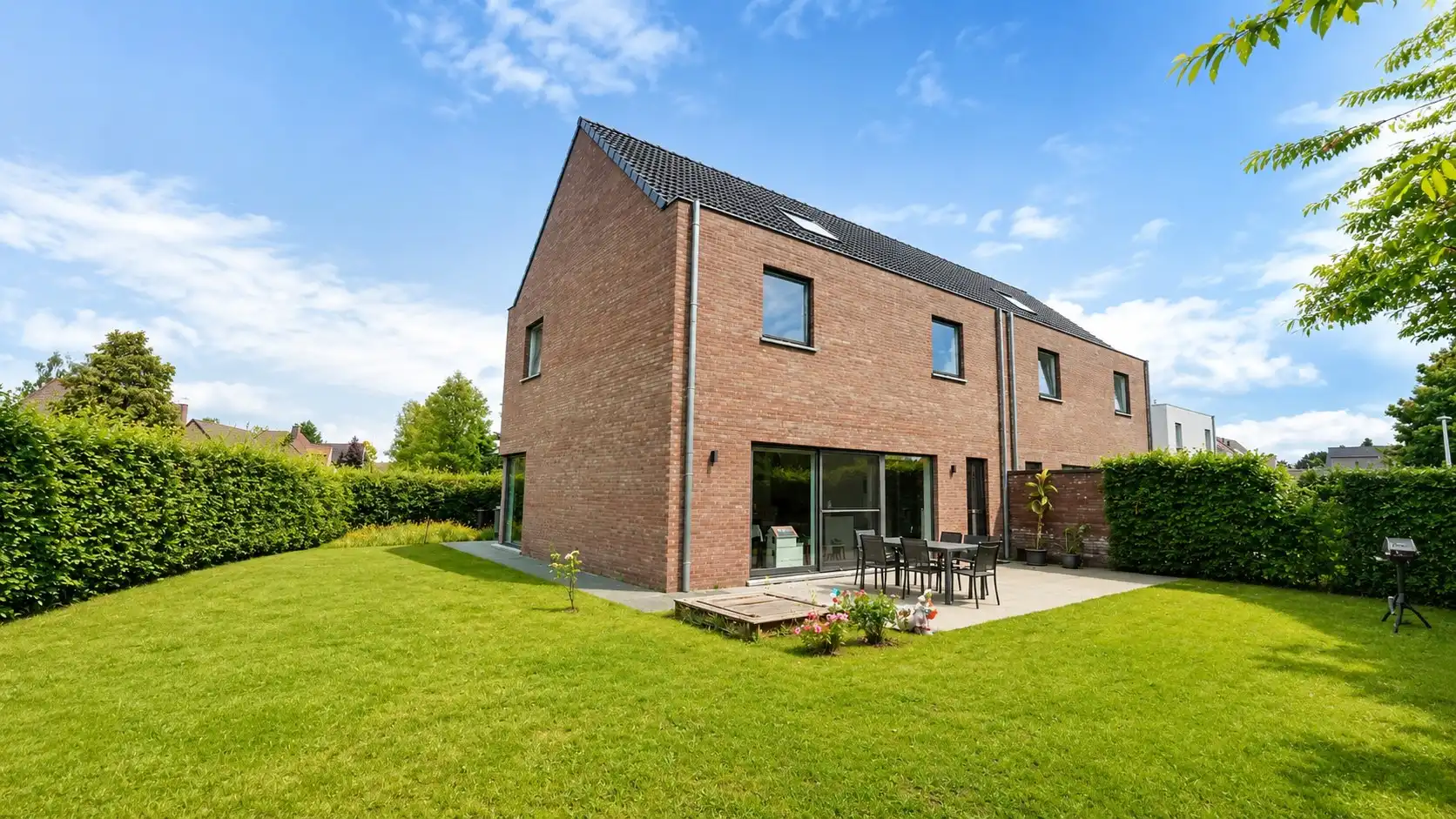Ruime halfopen bebouwing te Lokeren foto 14
