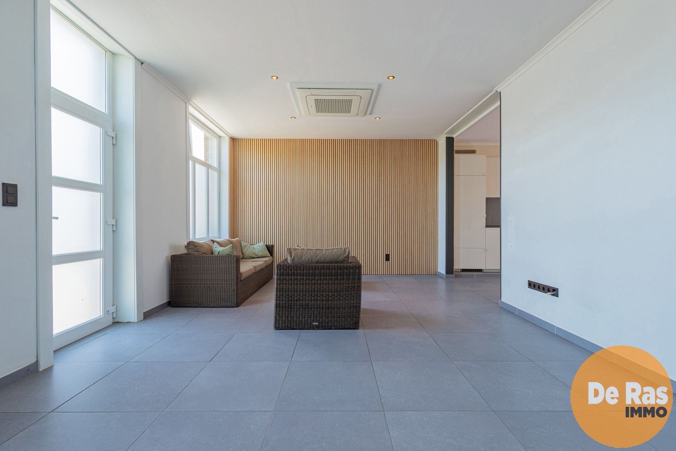 LEDE - Charmante woning met grote tuin foto 2