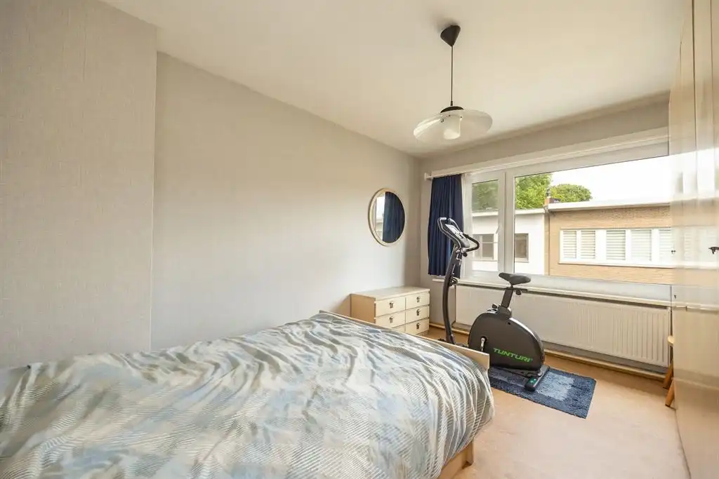 Ruime bel-étage woning vlakbij Rivierenhof foto 13