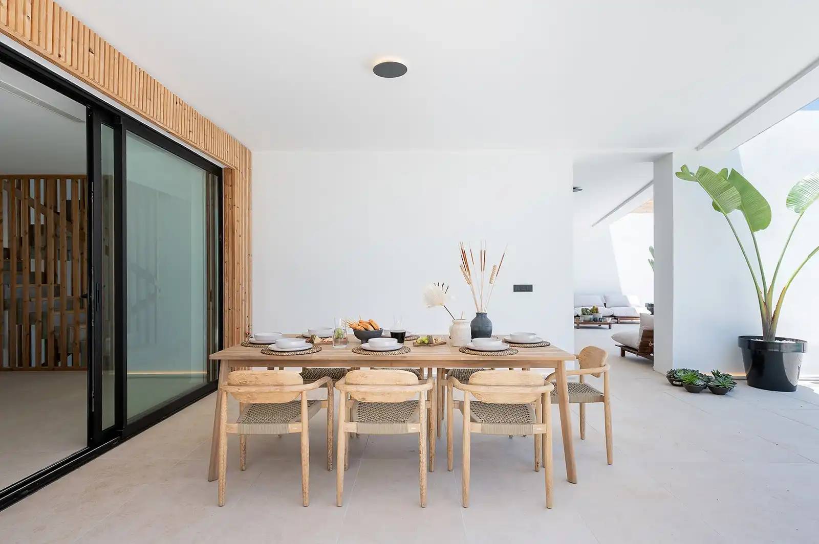 Gloednieuwe luxe villa met infinity pool en zeezicht in El Sauzal, Noord-Tenerife foto 12