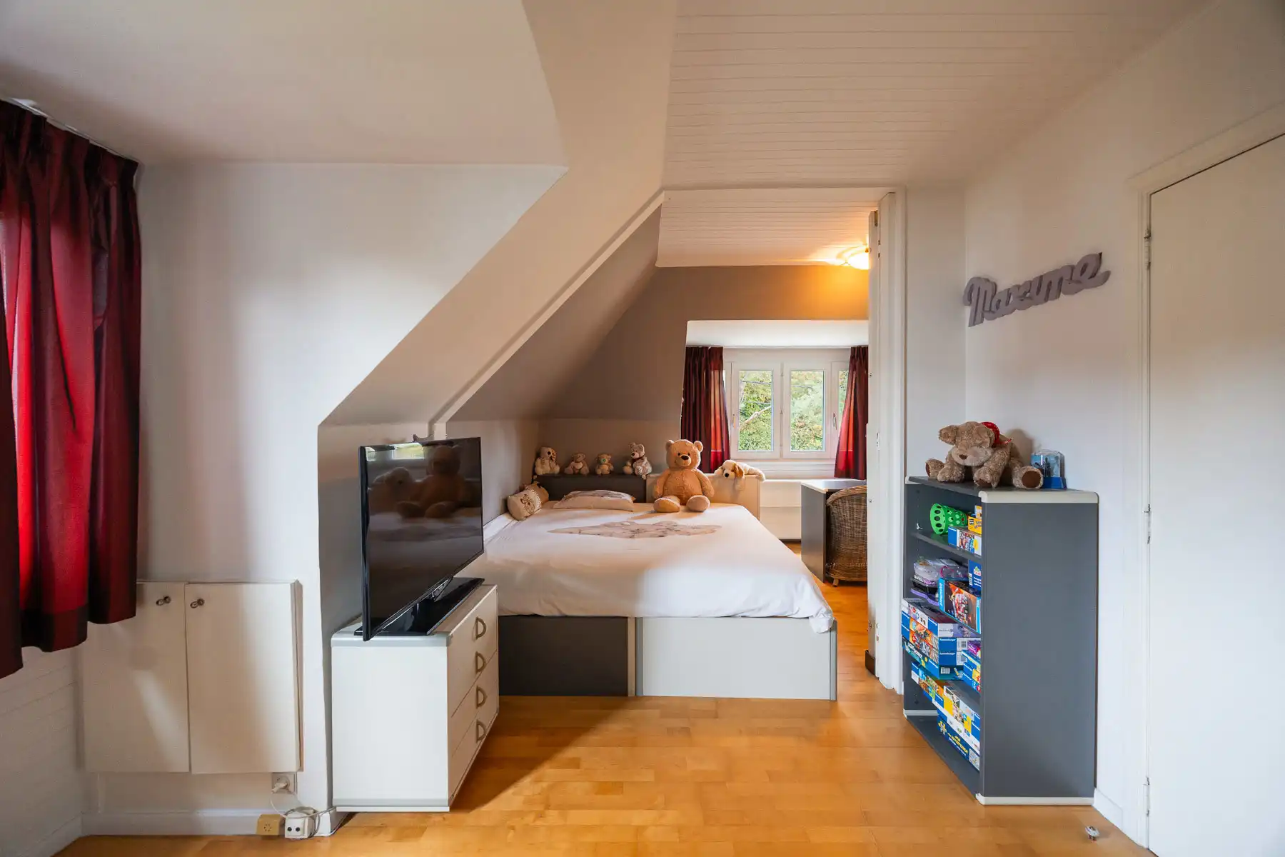 Rustig en groen gelegen statige, instapklare villa foto 21