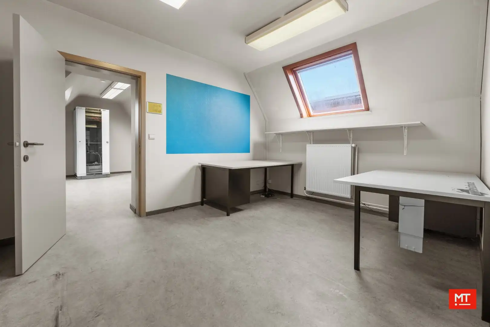 Voormalig politiecommissariaat te koop in Westrozebeke foto 17