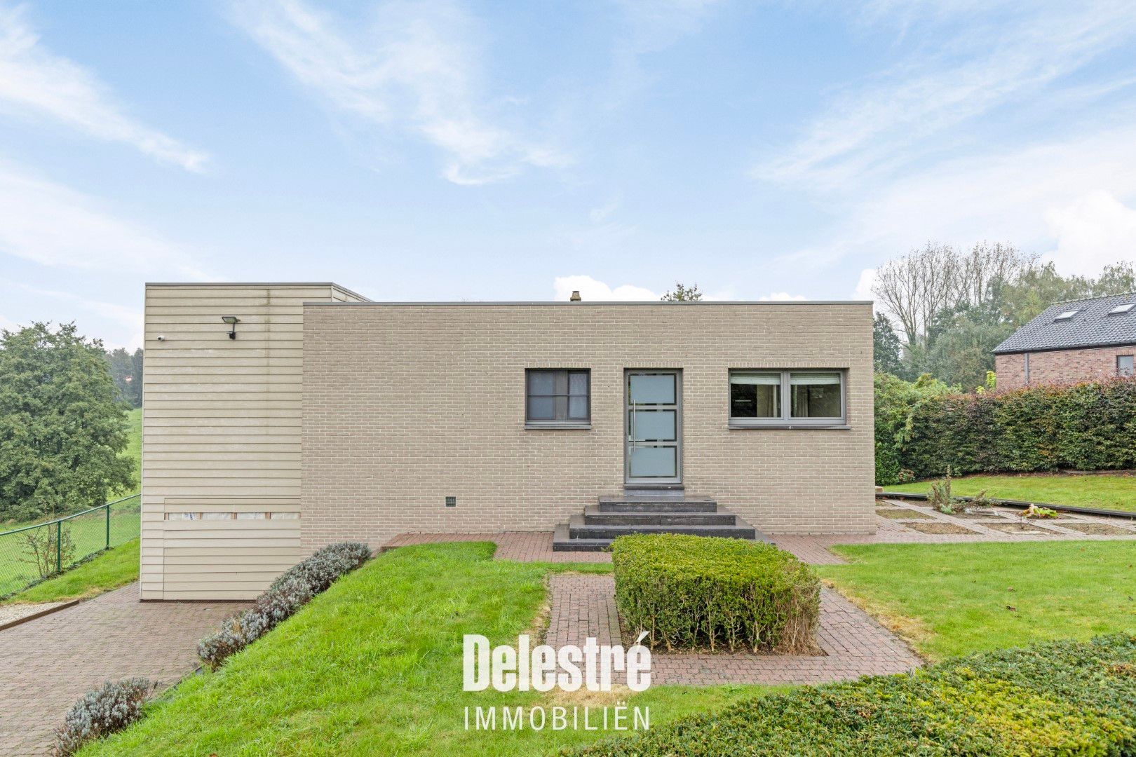 GERENOVEERDE VILLA OMGEVEN DOOR GROEN GEGEERDE ASBEEK foto 42