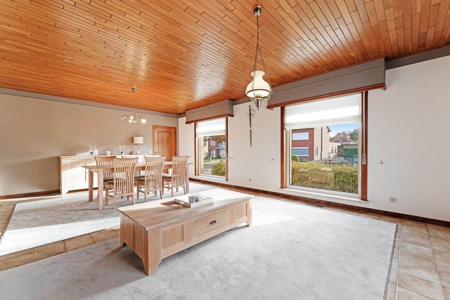Woning met 2 slpkrs en ruime tuin op toplocatie foto 2