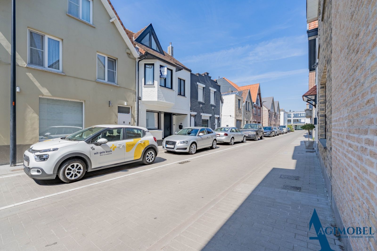 Charmante woning in het Hart van Knokke met 3 slaapkamers, tuin en garage. foto 2