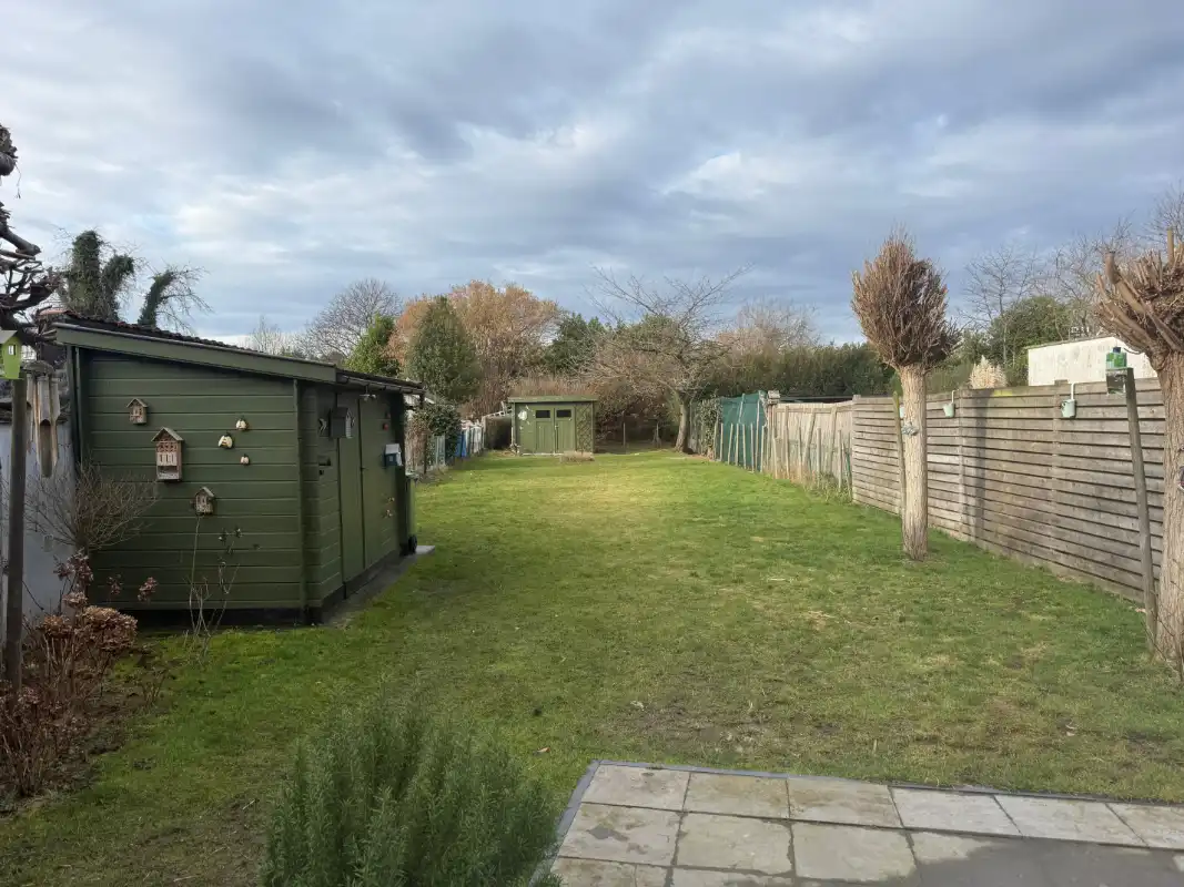 Mooie, gezellige woning met drie slaapkamers en tuin. foto 16