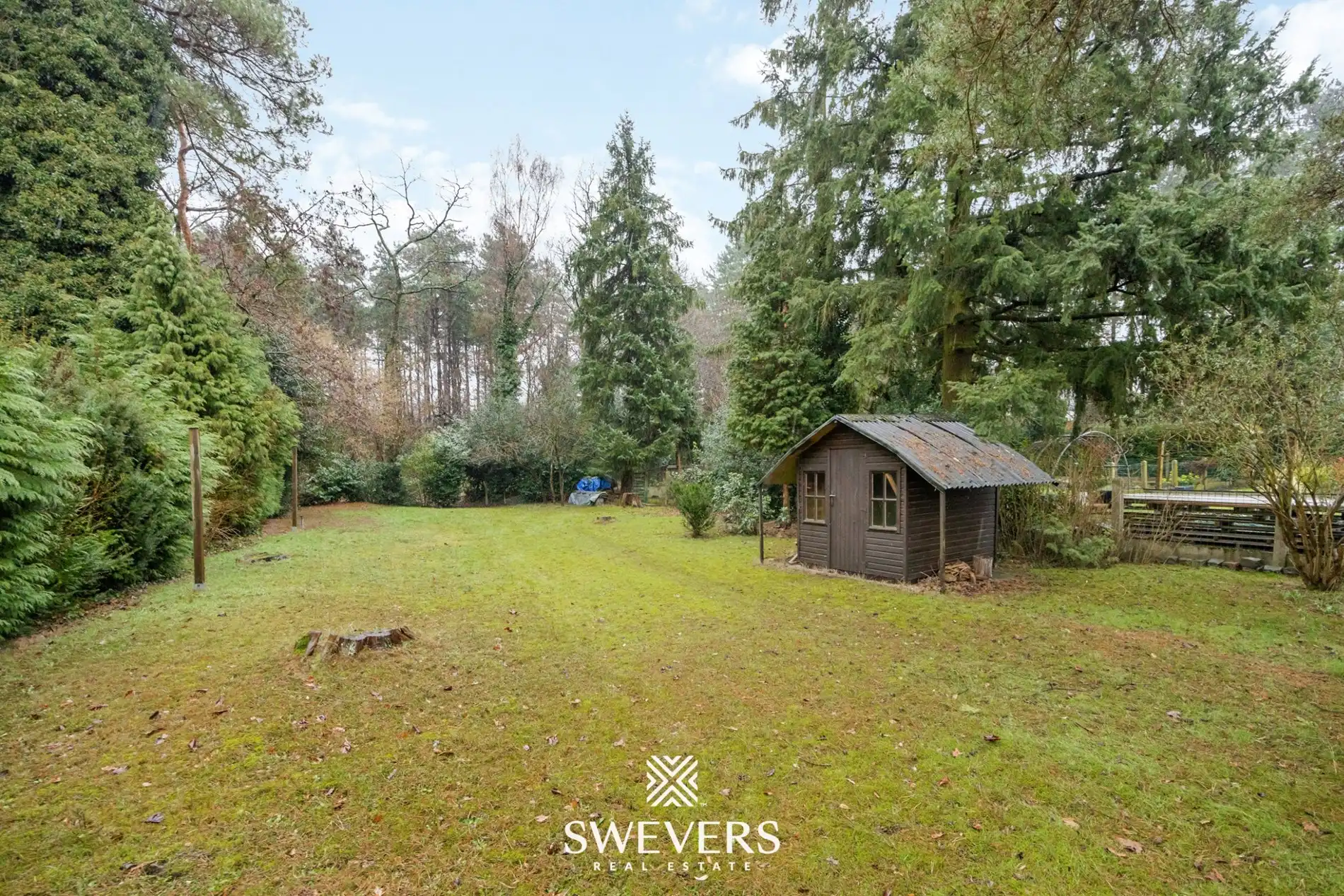 Vrijstaande woning met 329 m² wooncomfort, praktijkruimte en grote tuin foto 30