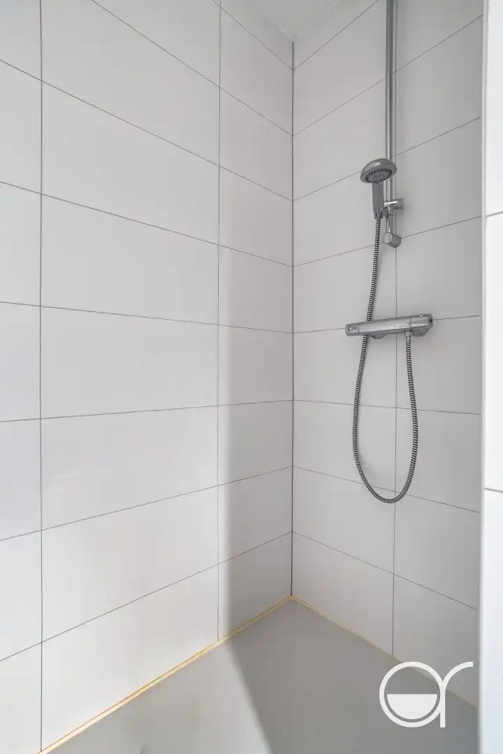 Modern drieslaapkamerappartement met zicht op de Leie foto 18