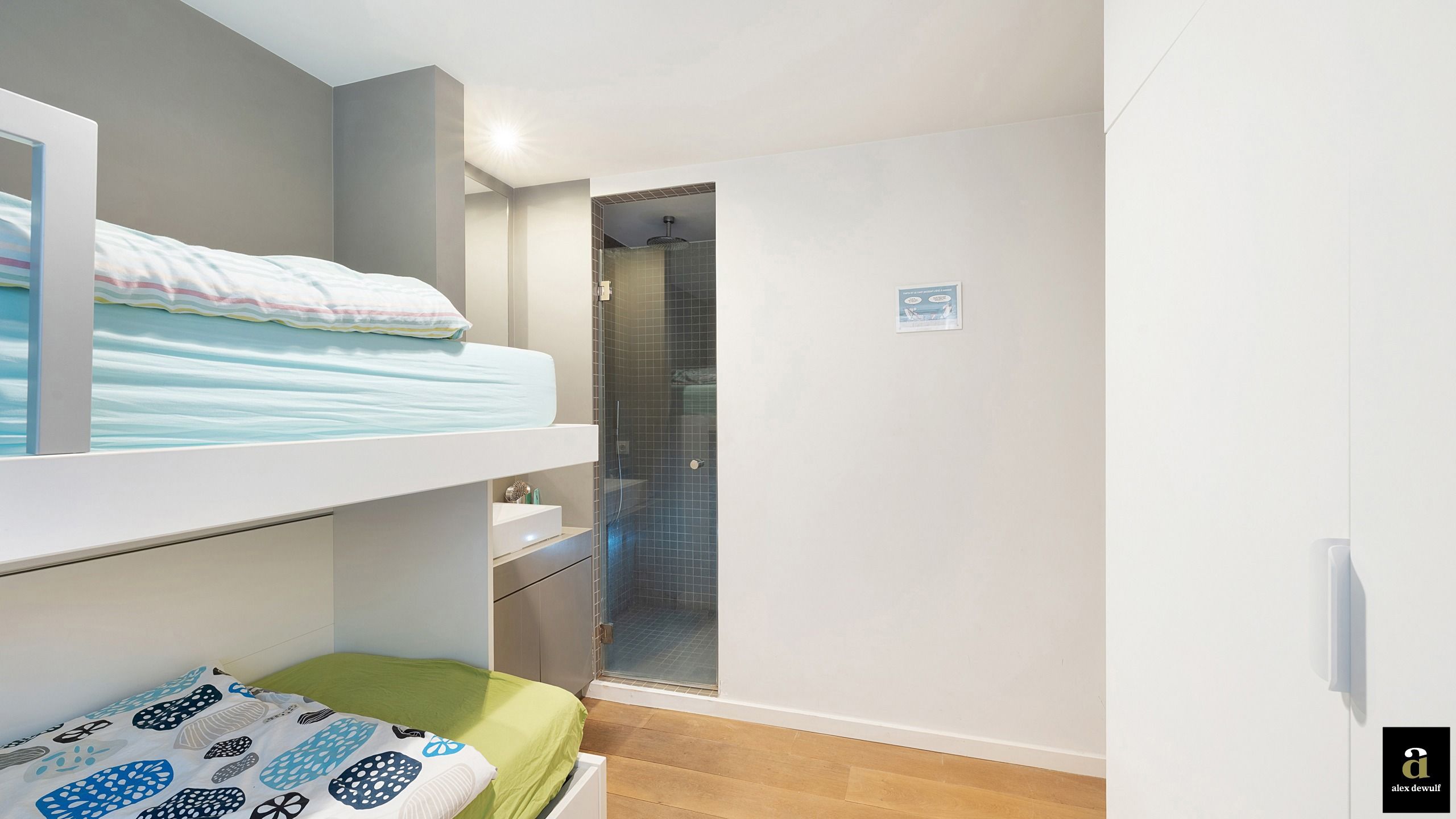 Gemeubeld modern appartement met 2 slaapkamers op centrale ligging niet ver van het Rubenspein [Blancgarinstraat]. foto 15