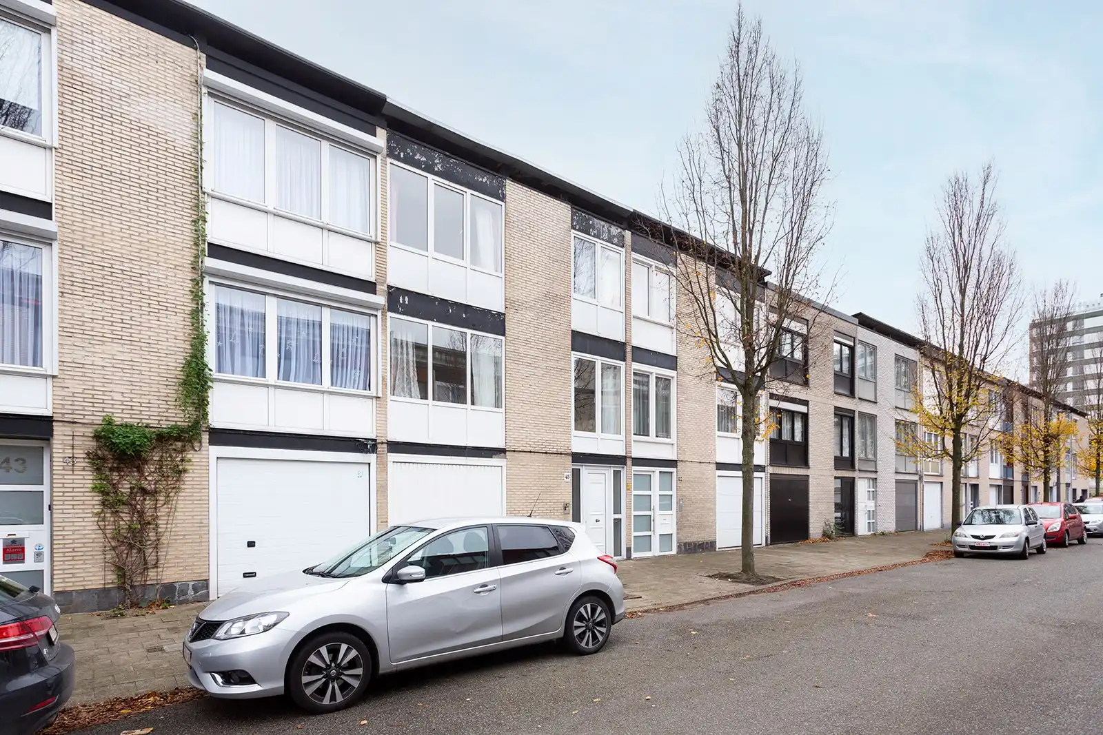 Woning in een autoluwe en kindvriendelijke woonwijk foto 2