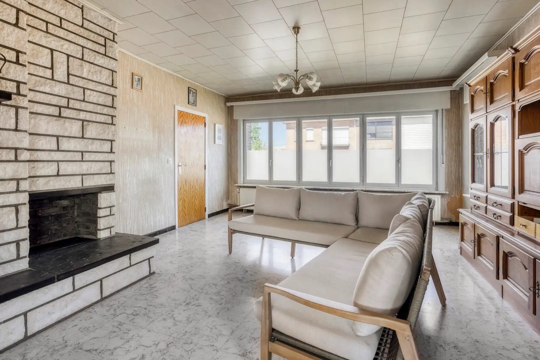 Te renoveren open bebouwing met zuidgerichte tuin foto 6