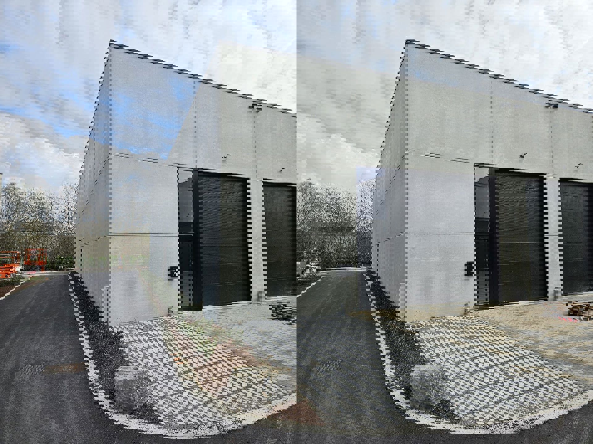 ()=>{if(producerUpdateValueVersion(node),producerAccessed(node),node.value===ERRORED)throw node.error;return node.value} Oude Spoorbaan 104 - 3500 Hasselt