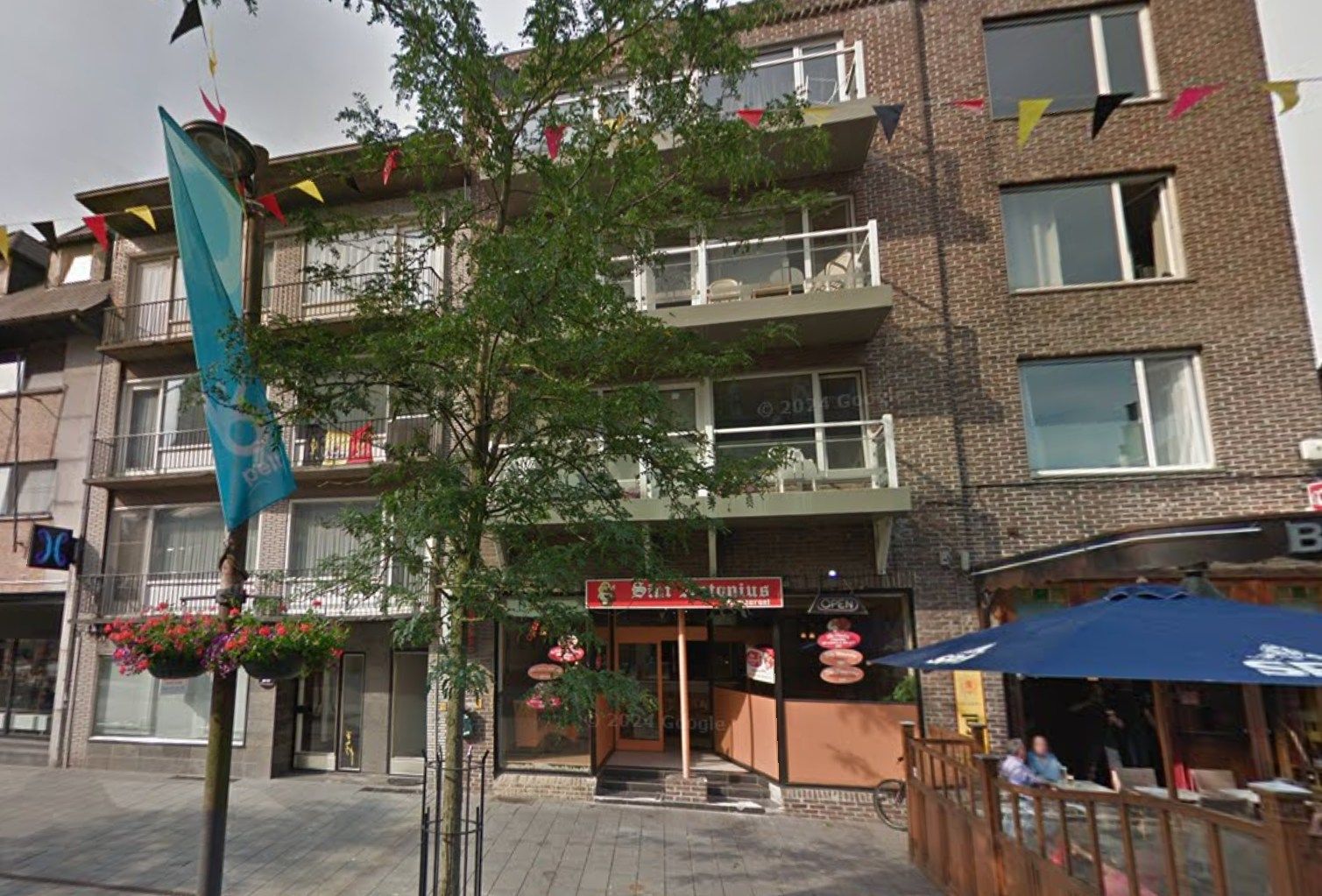 Appartement met 1 slaapkamer te koop in (Neer)Pelt-Centrum! foto {{pictureIndex}}