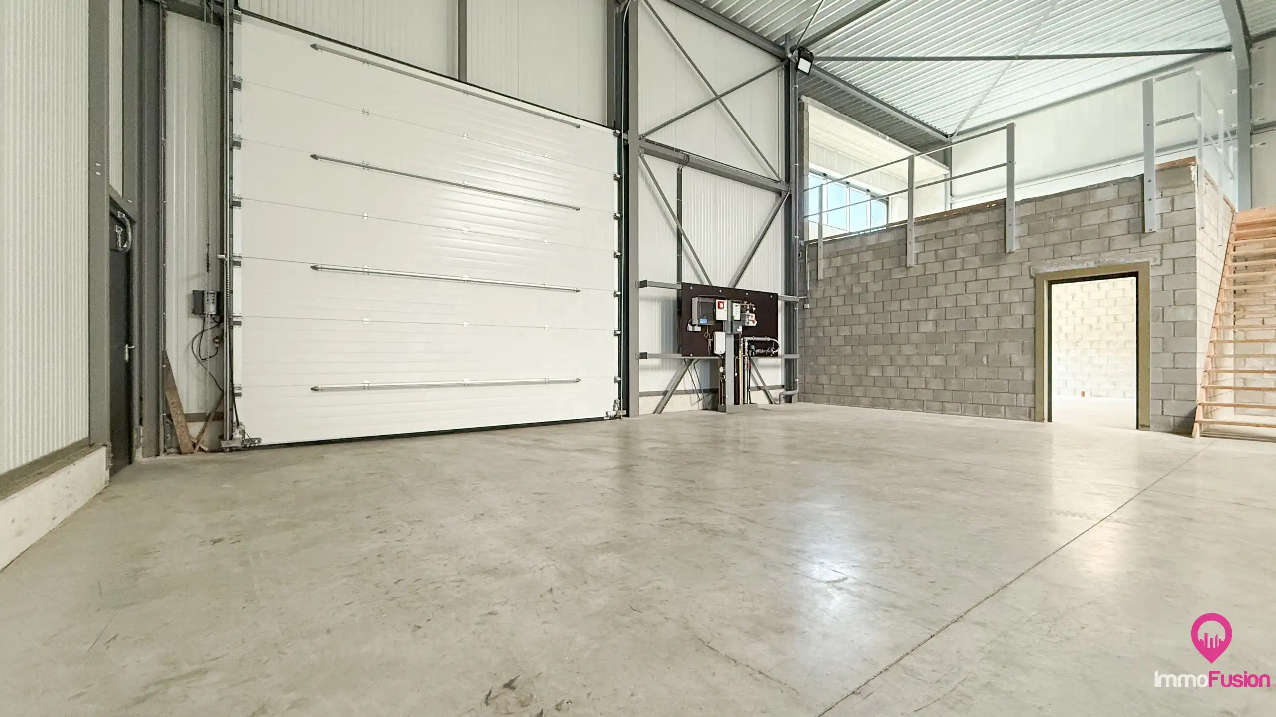 Recente, instapklare magazijnruimte van 440 m² te Houthalen! foto 31