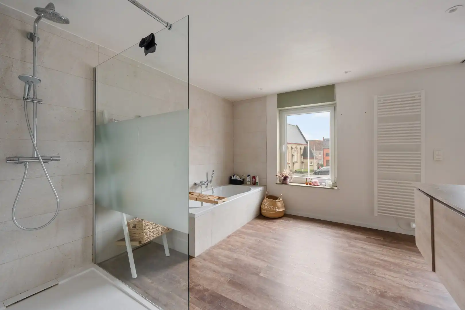 Hoekwoning met EPC B, 3 slaapkamers, garage en zuidgerichte tuin in Koolskamp foto 9