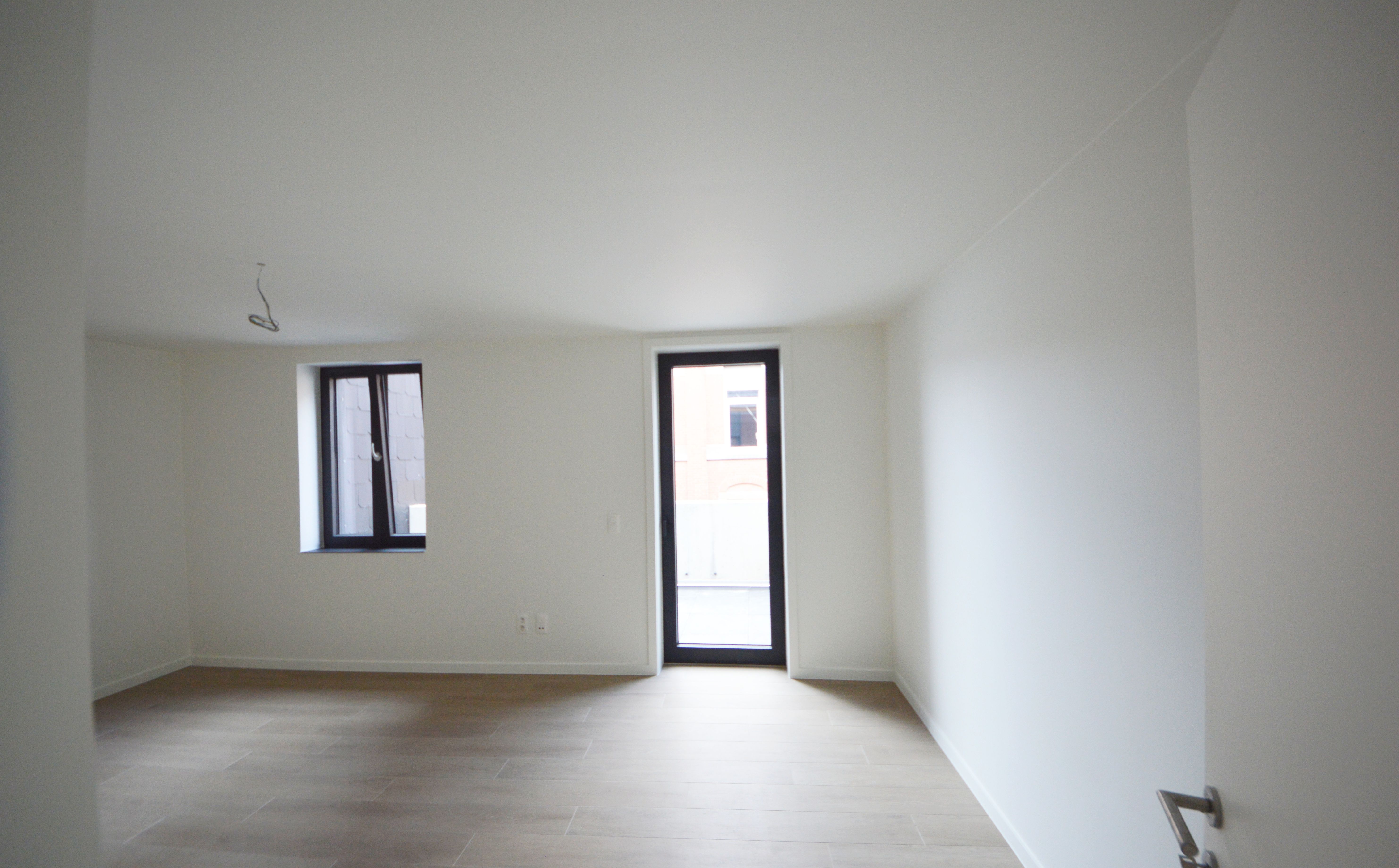 VERNIEUWBOUW MET TERRAS 2E VERDIEP foto 14