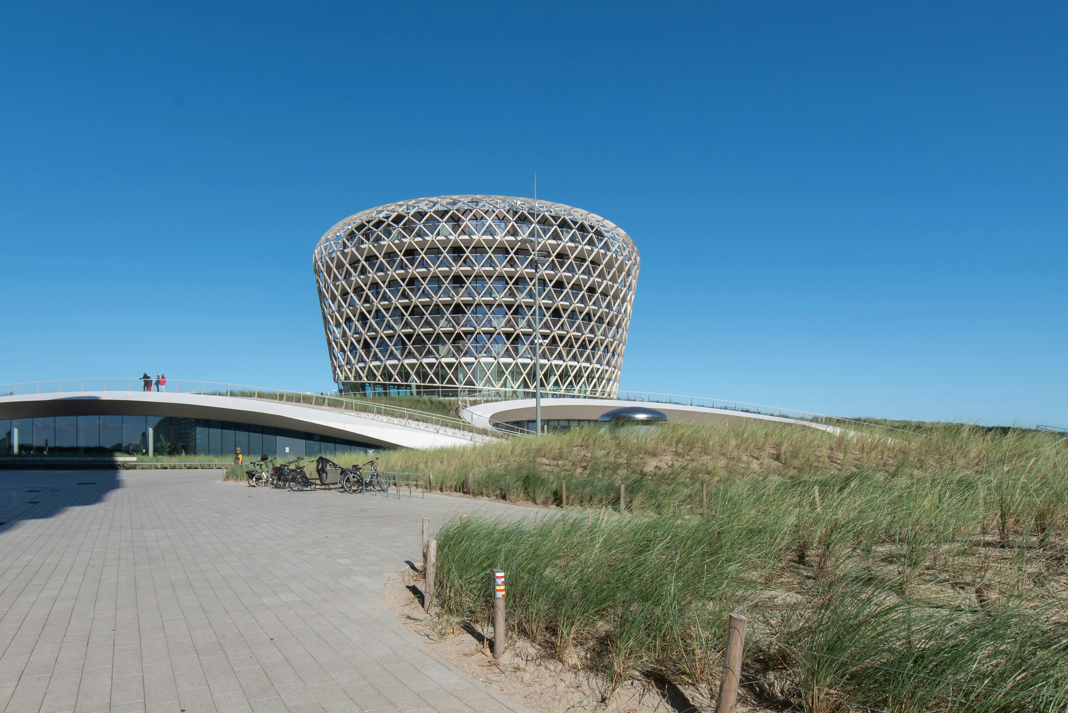 Gerenoveerd 1-slaapkamerappartement met frontaal zeezicht! foto 16