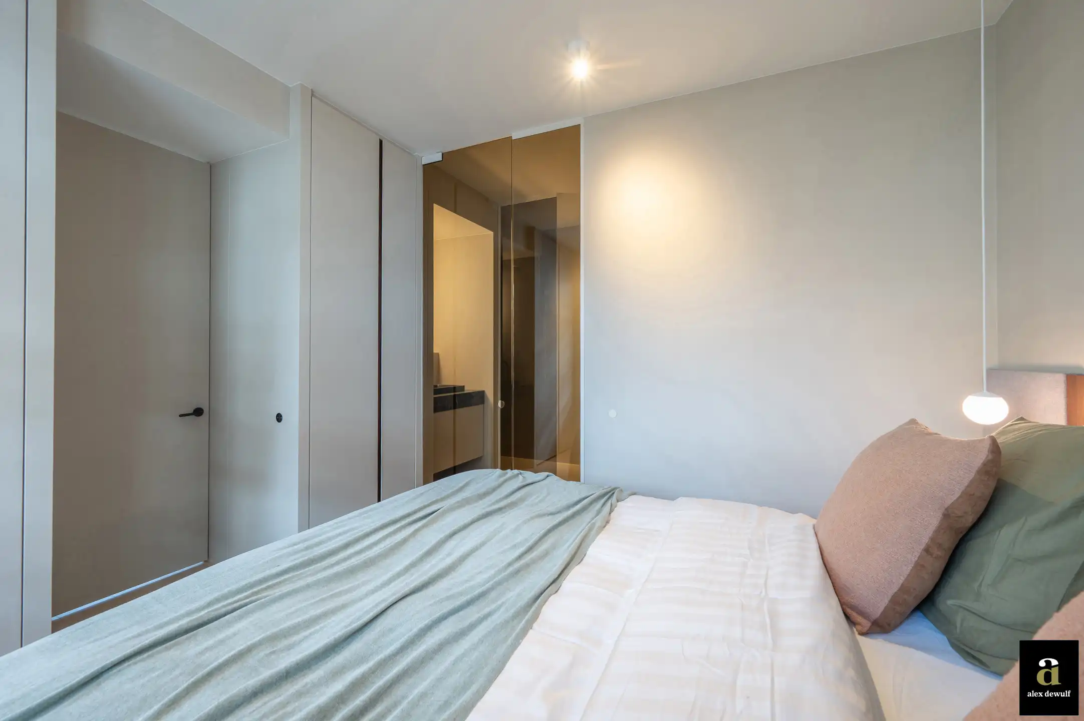 Ruim appartement met zeezicht en zonnig terras op de Kustlaan. foto 23