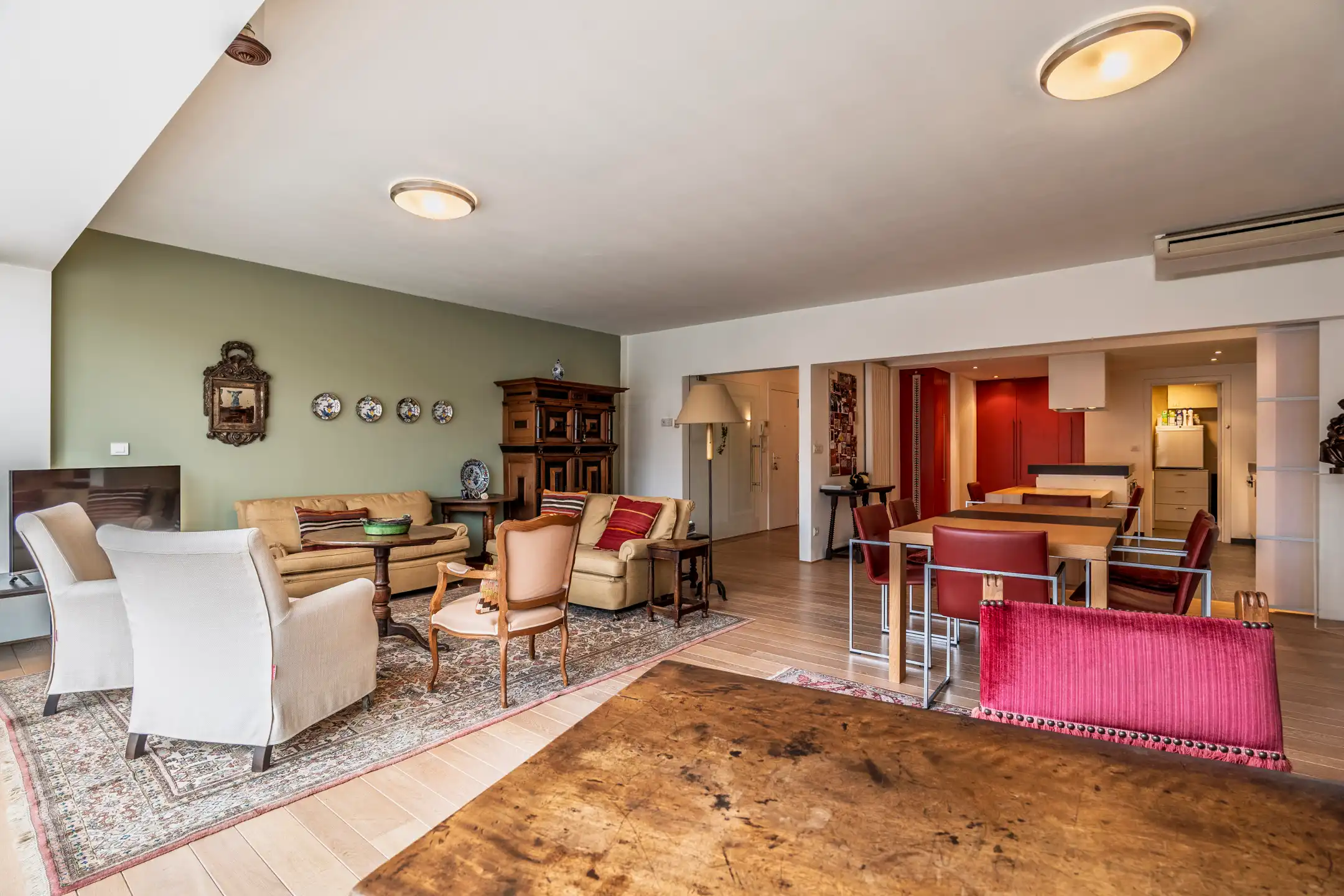 Instapklaar appartement van ca. 144 m² met garage foto 6
