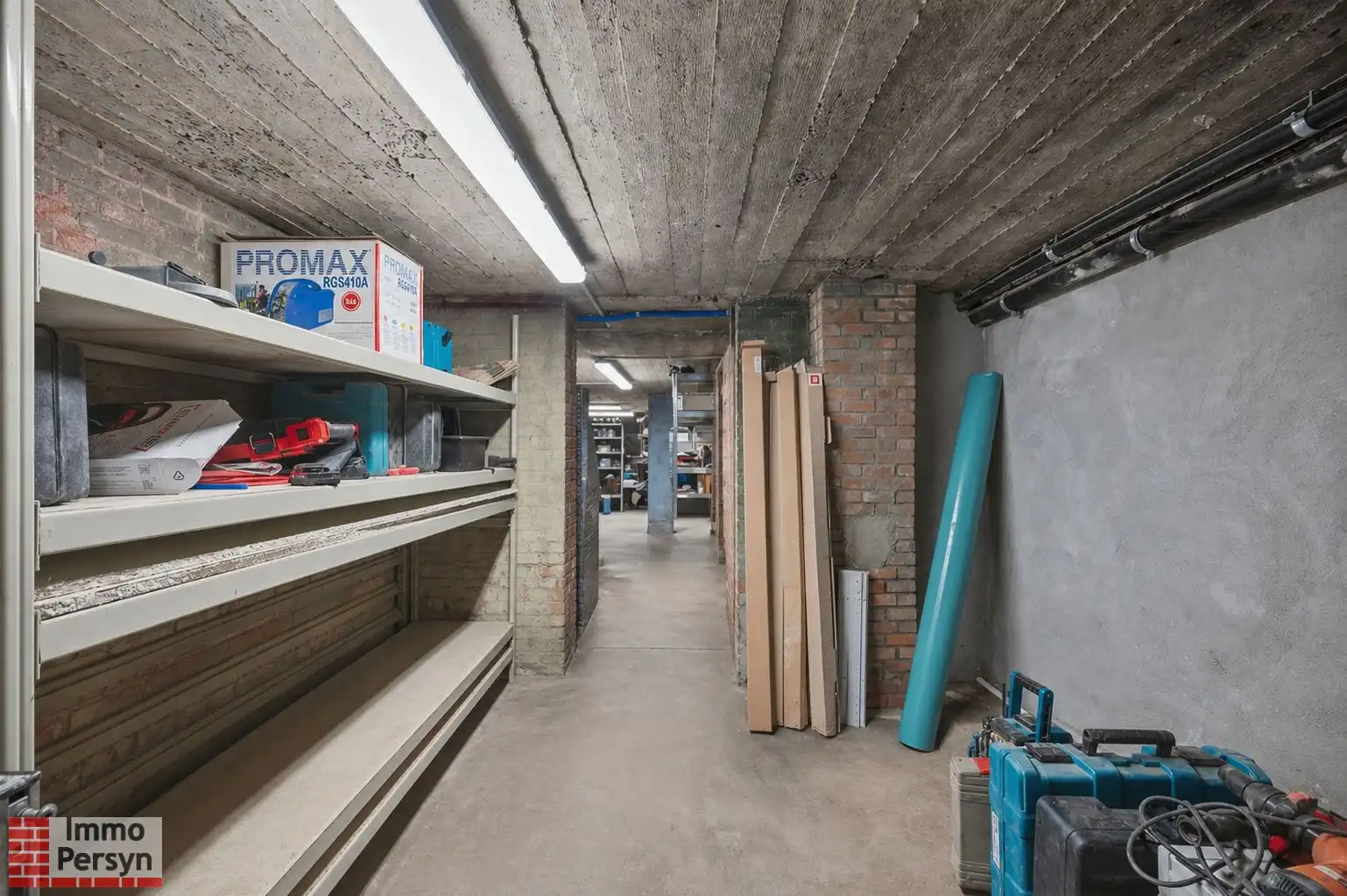 Unieke investeringskans: Handelspand met appartement foto 27