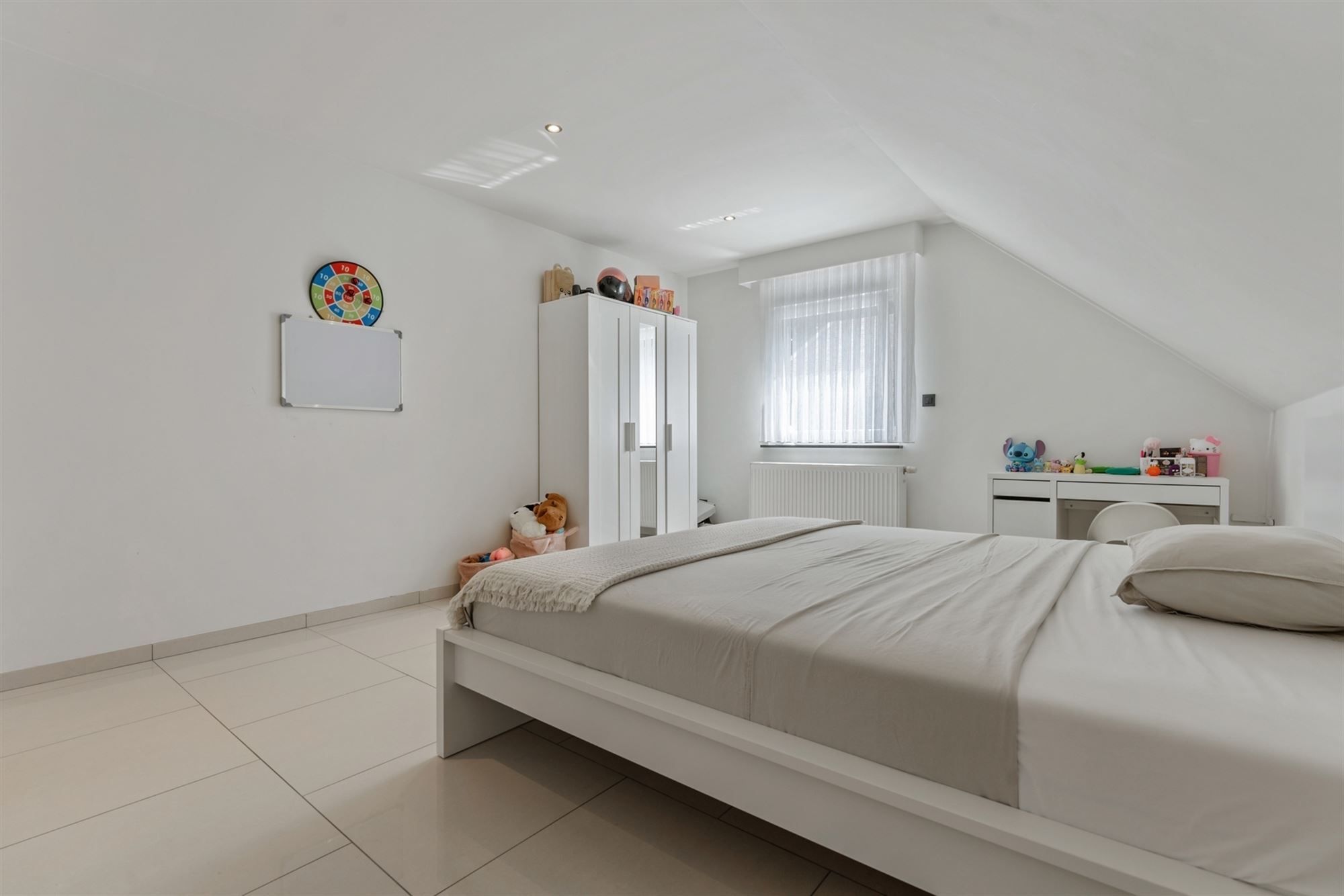 ZEER RUIME WONING MET 5 LAAPKAMERS OP RUSTIGE DOCH CENTRALE LIGGING IN KOERSEL foto 15