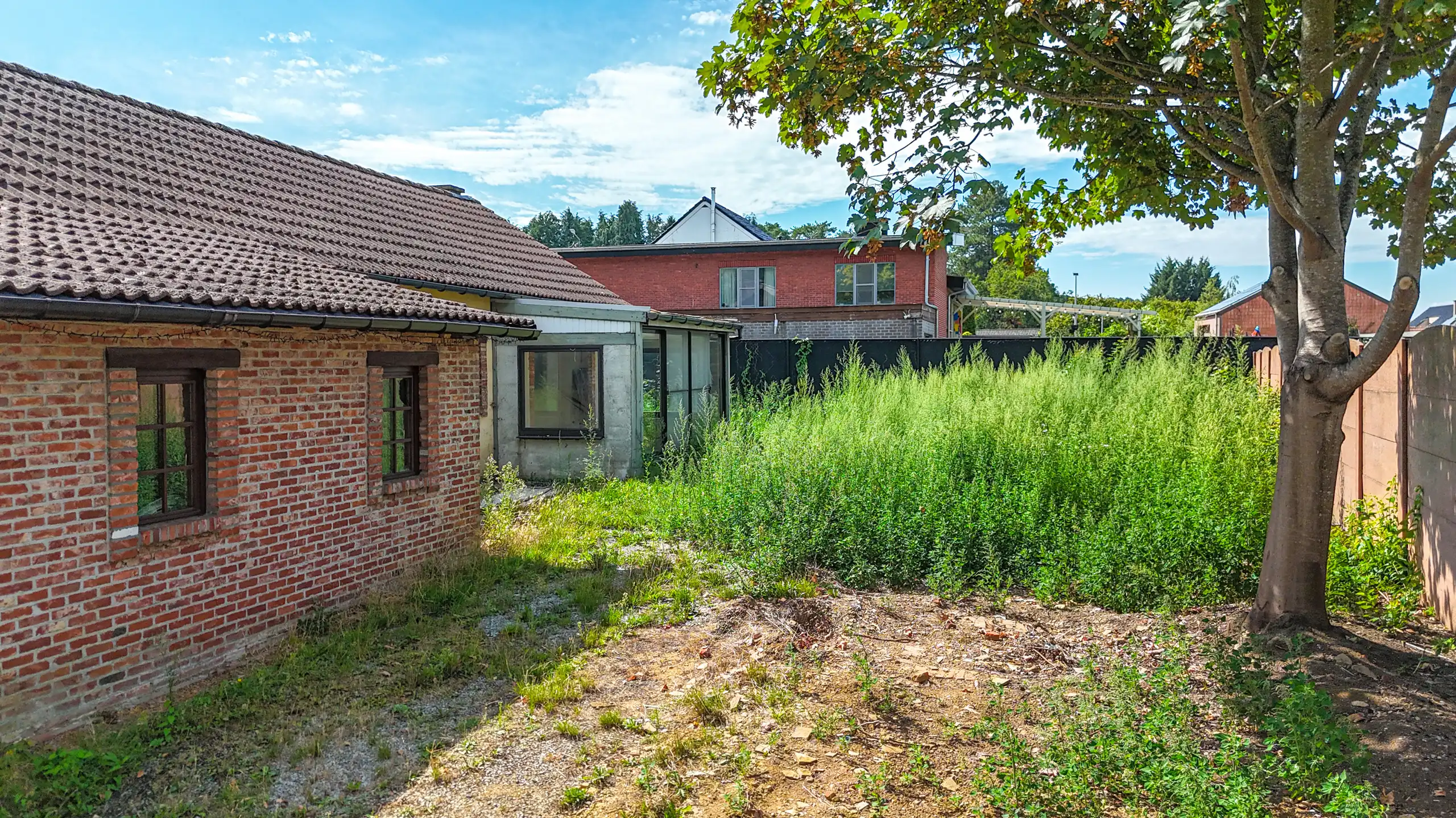 Deels gerenoveerde woning op rustige locatie in Heusden! foto 35