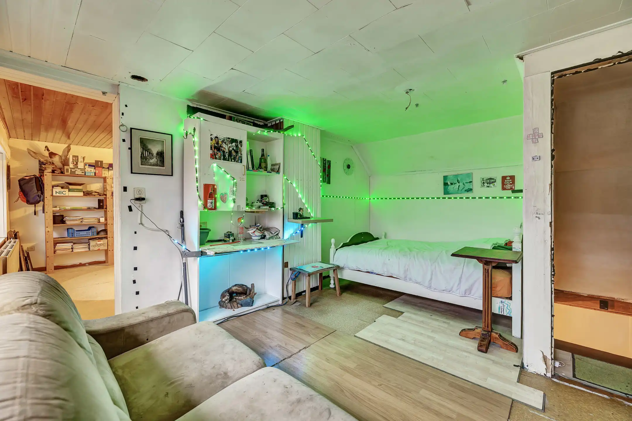 Te renoveren woning met tuin op commerciële ligging foto 13