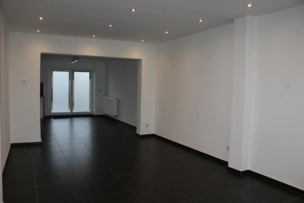 Gerenoveerde instapklare woning foto 3