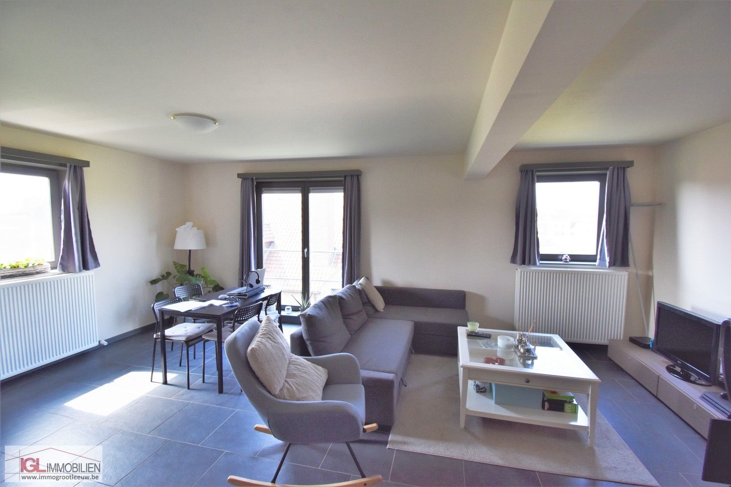 Duplex appartement met garage te huur foto 2