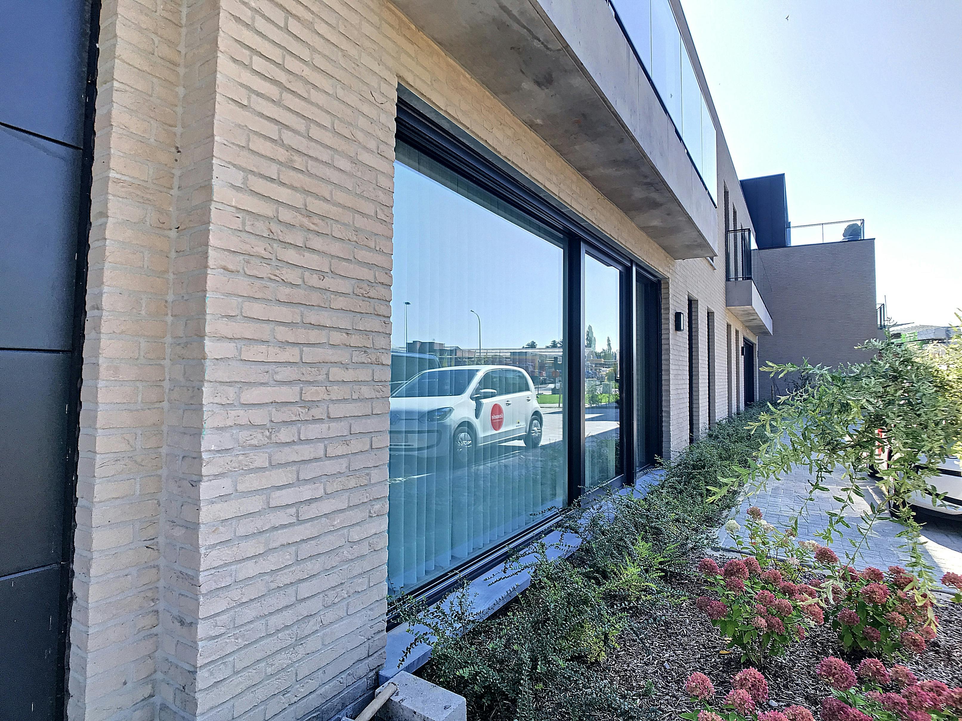 Verhuurde assistentiewoning te koop nabij het bruisend centrum van Hoogstraten! foto 8