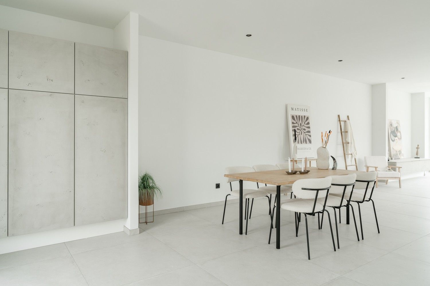 Prachtige luxueuze villa met enorme raampartijen foto 5