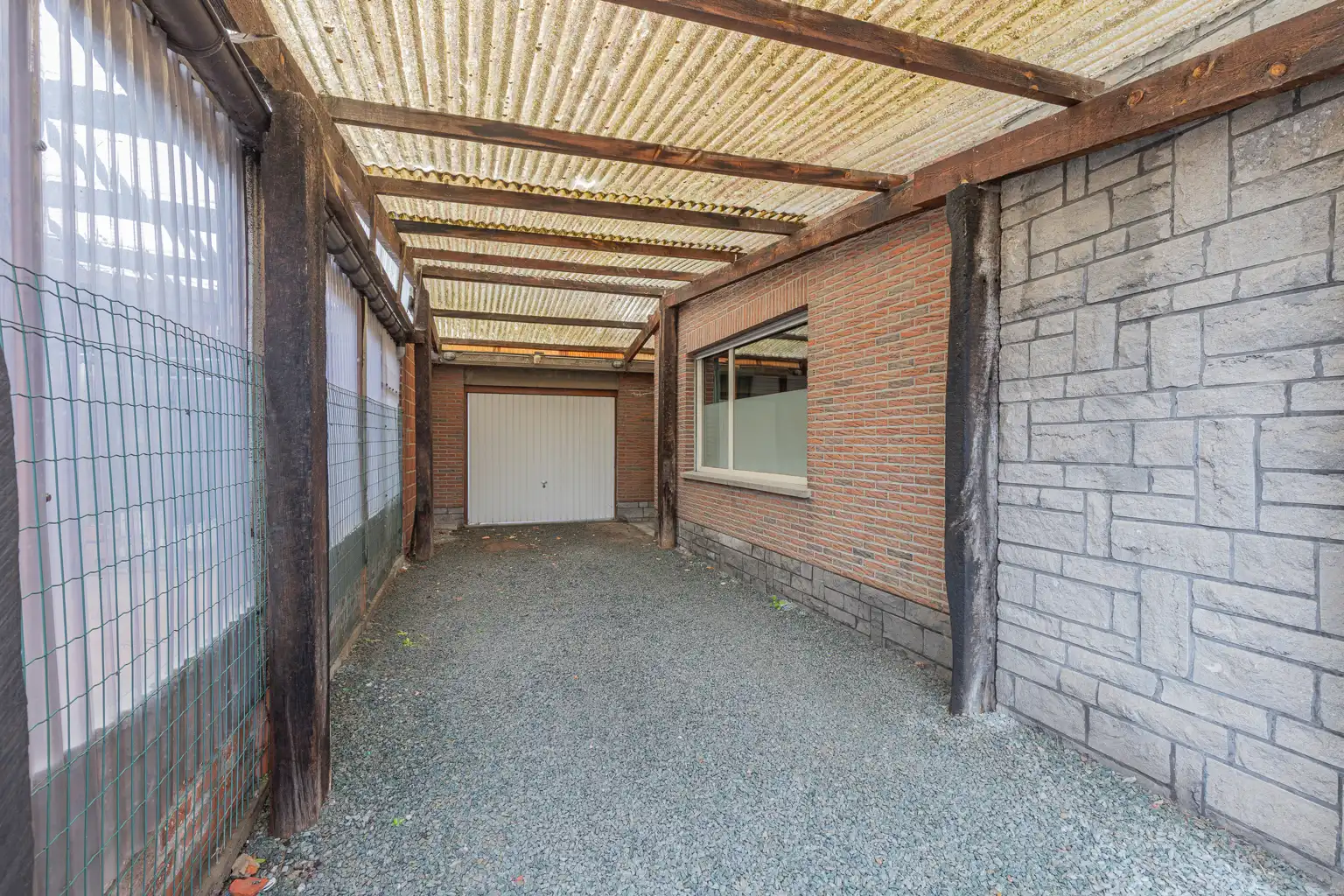 Ruime gezinswoning met 3 kamers! foto 21