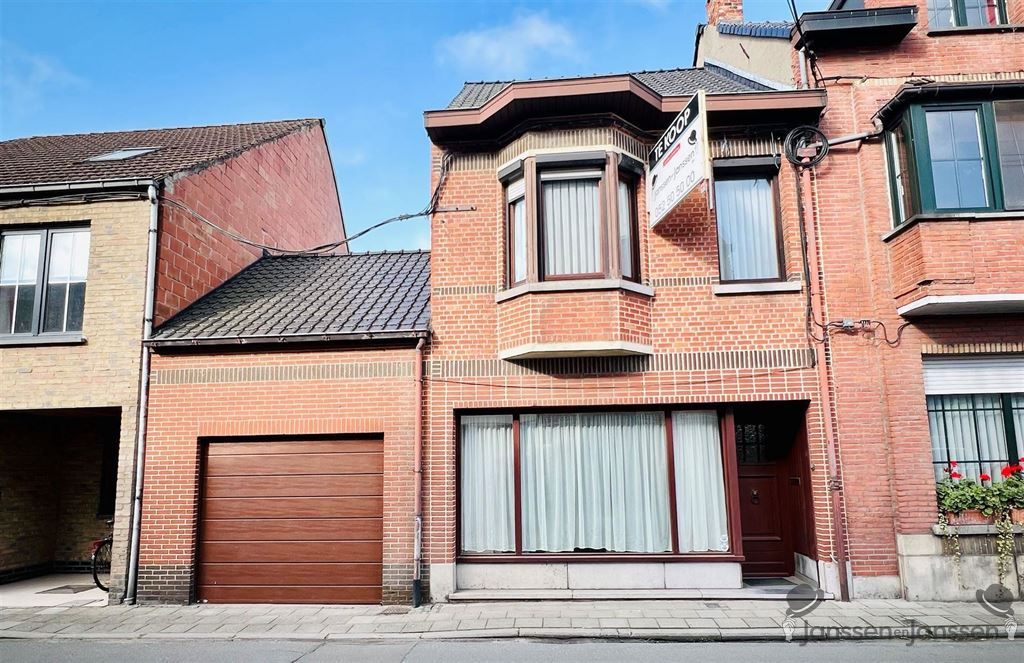 Instapklare woning in centrum Hamme foto 1