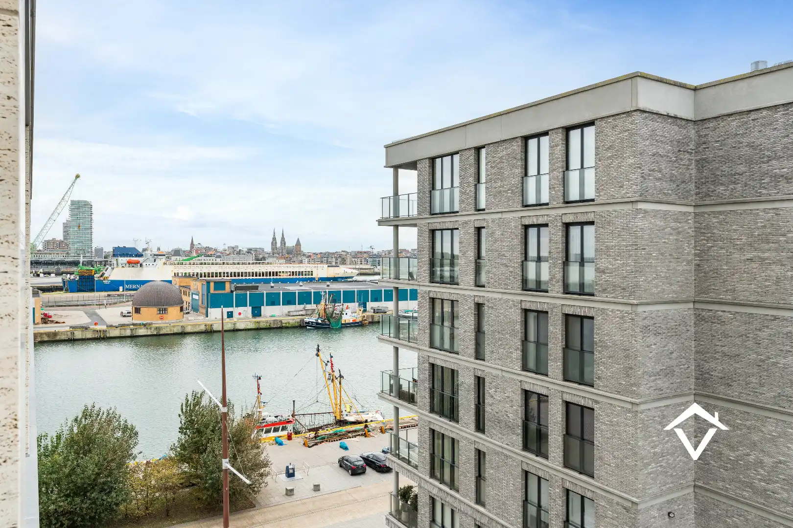 Exclusief en energiezuinig appartement op de zesde verdieping met panoramisch uitzicht op Oosteroever! foto 22