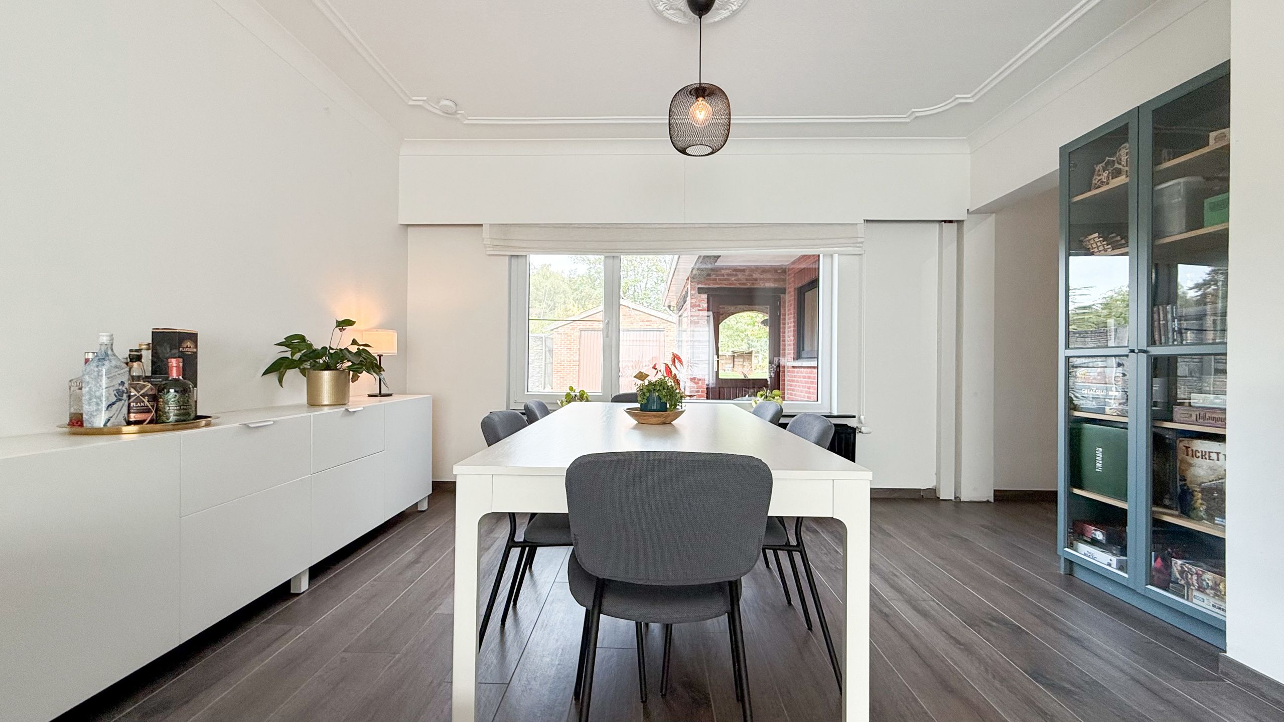 Karaktervolle open instapklare bebouwing met zeer ruime tuin! foto 6