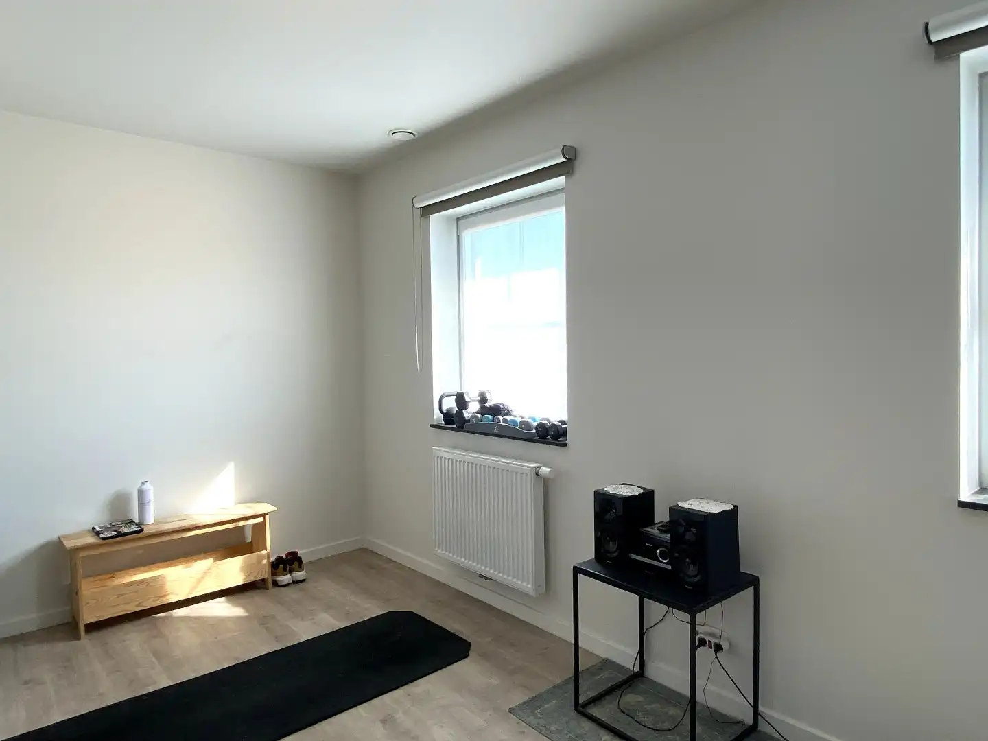 VERRASSEND RUIME WONING GELEGEN IN RUSTIGE WOONWIJK TE PITTEM foto 11