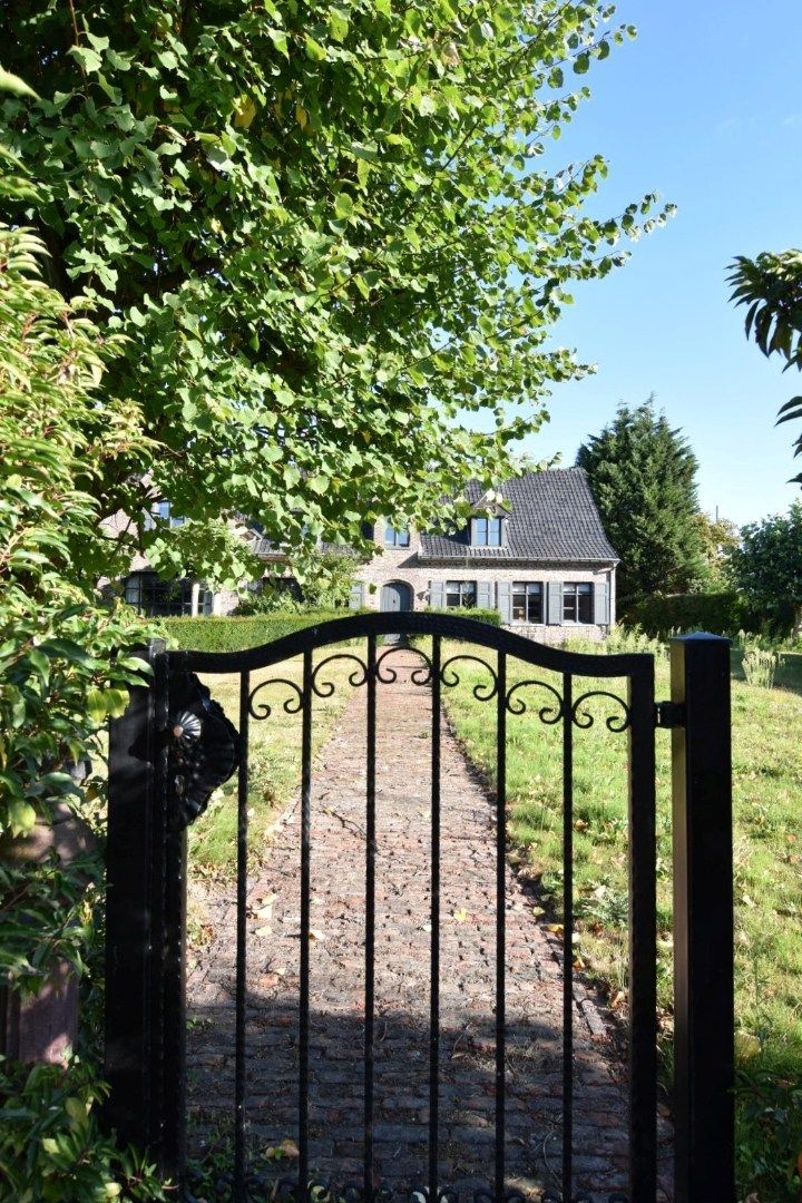 Mooi landhuis in Oekene foto 3
