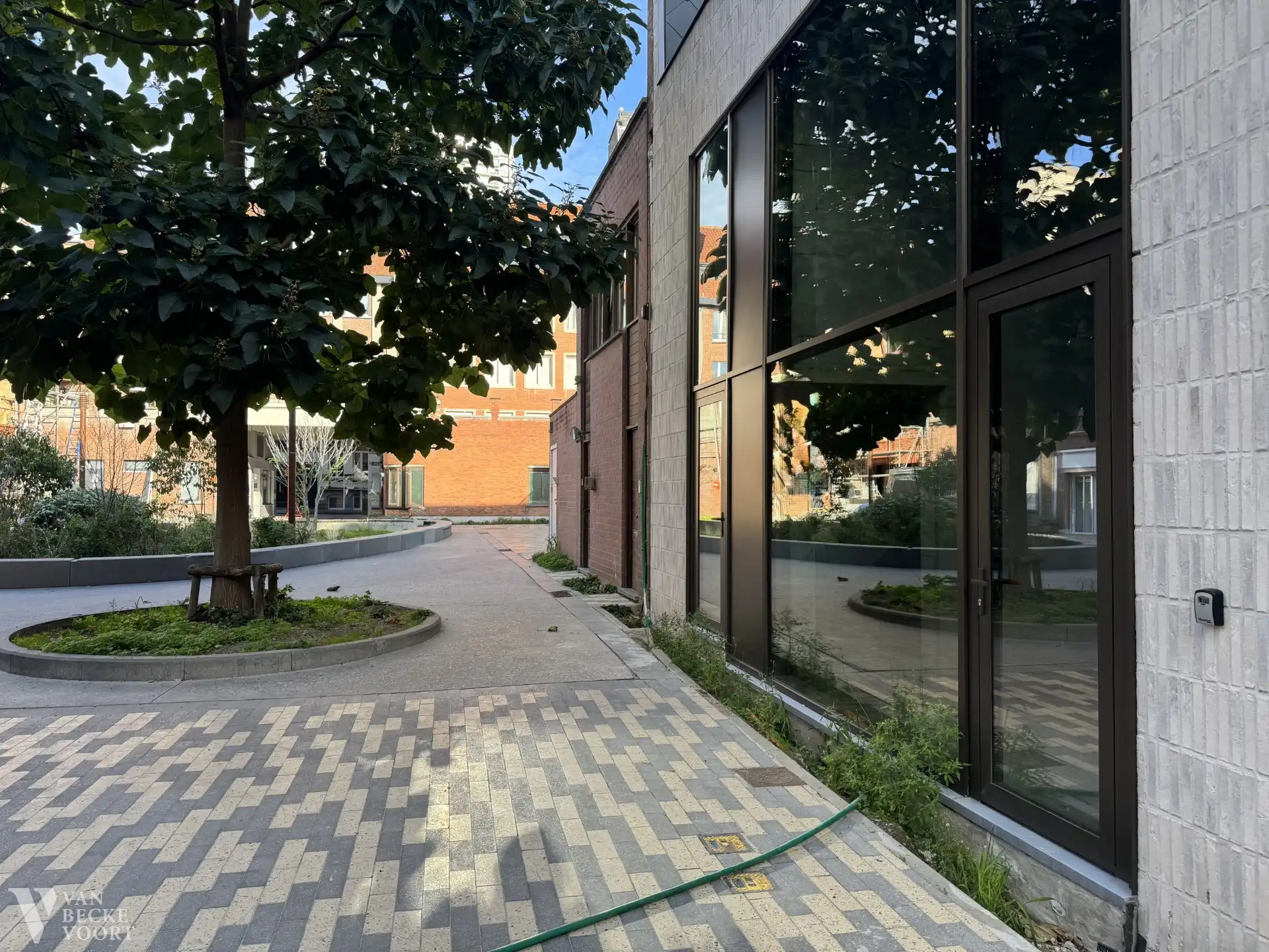 HANDELSPAND 147m² OP AAA-LOCATIE KAPELLESTRAAT foto 9