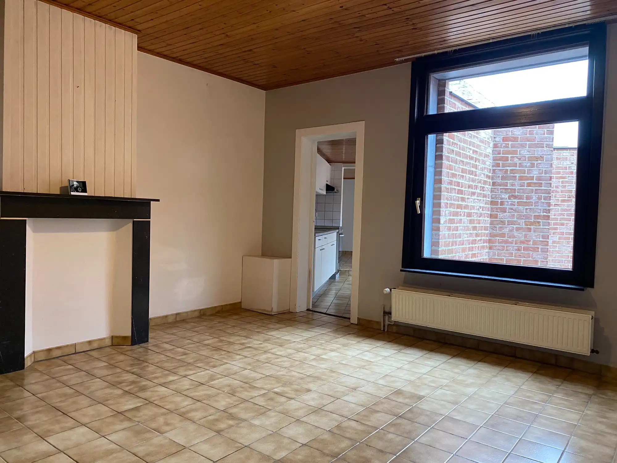 Verzorgde rijwoning nabij centrum | Brugsestraat foto 9