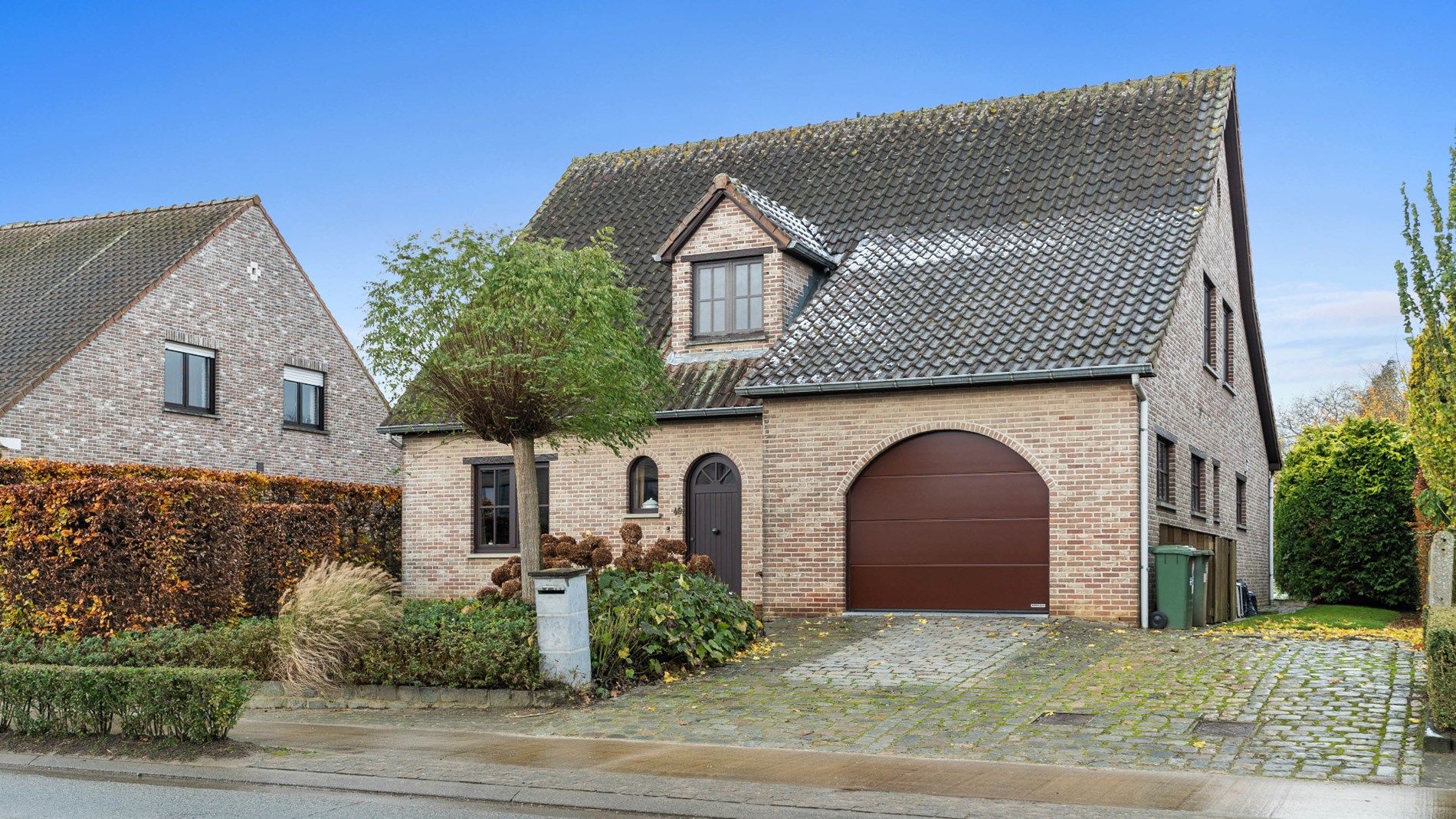 HOLSBEEK - instapklare villa 4 slks + garage foto {{pictureIndex}}