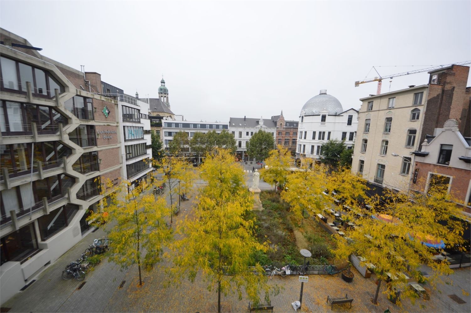 TOP GELEGEN HANDELSGELIJKVLOERS foto 16