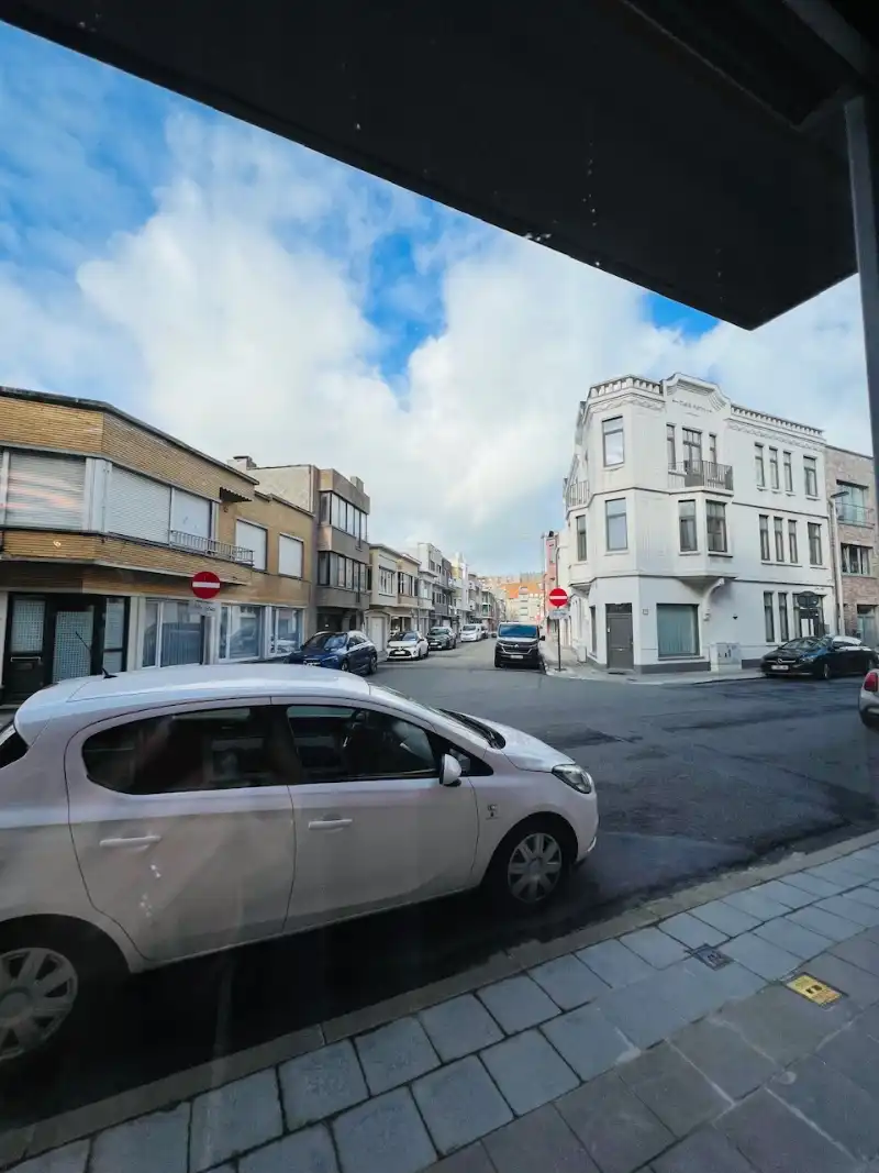 Ruim 3-kamer appartement met groot terras in het centrum van Wenduine foto 26